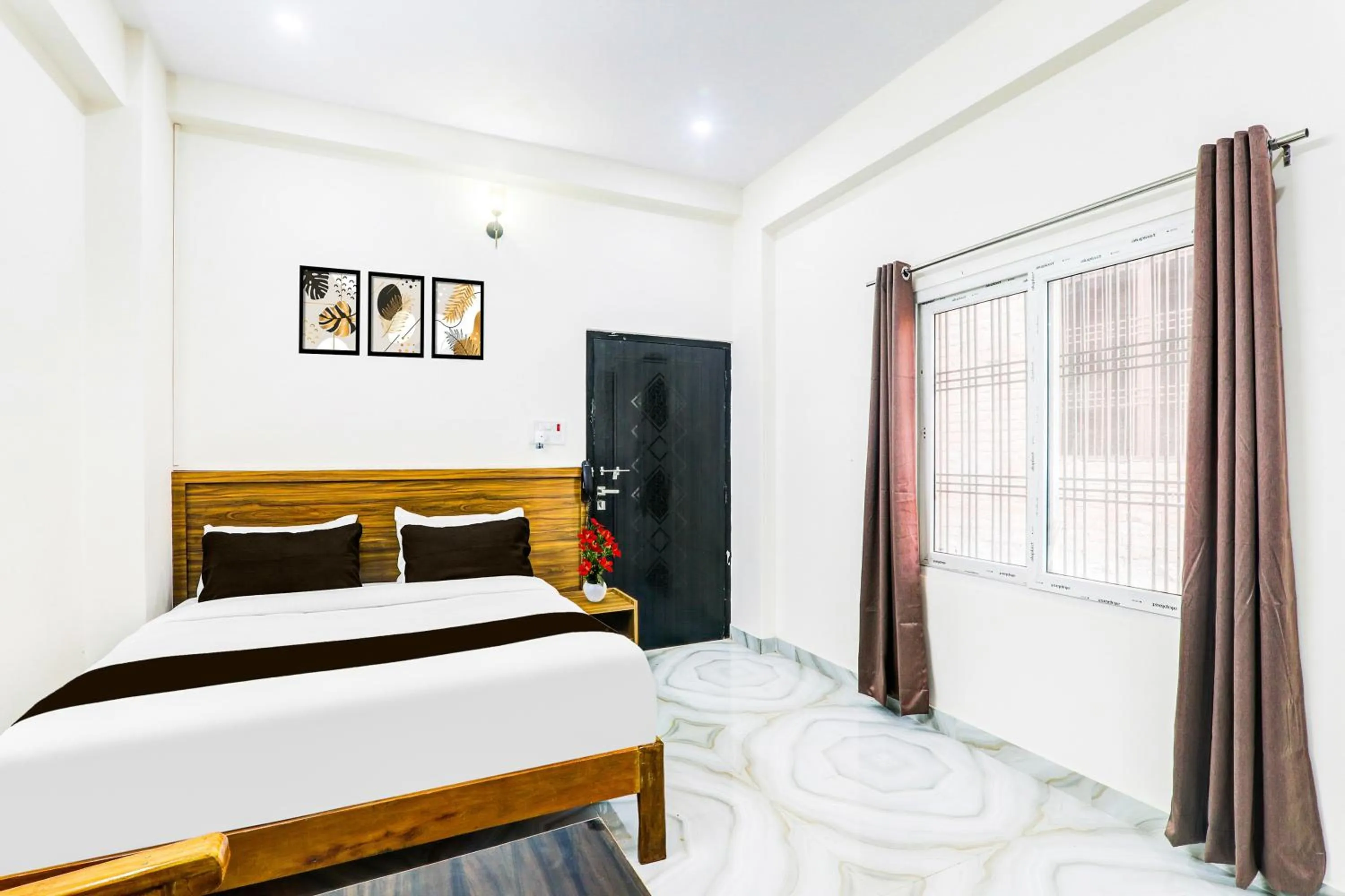 Bedroom, Bed in Super Collection O Chitaipur IIT BHU Campus Varanasi