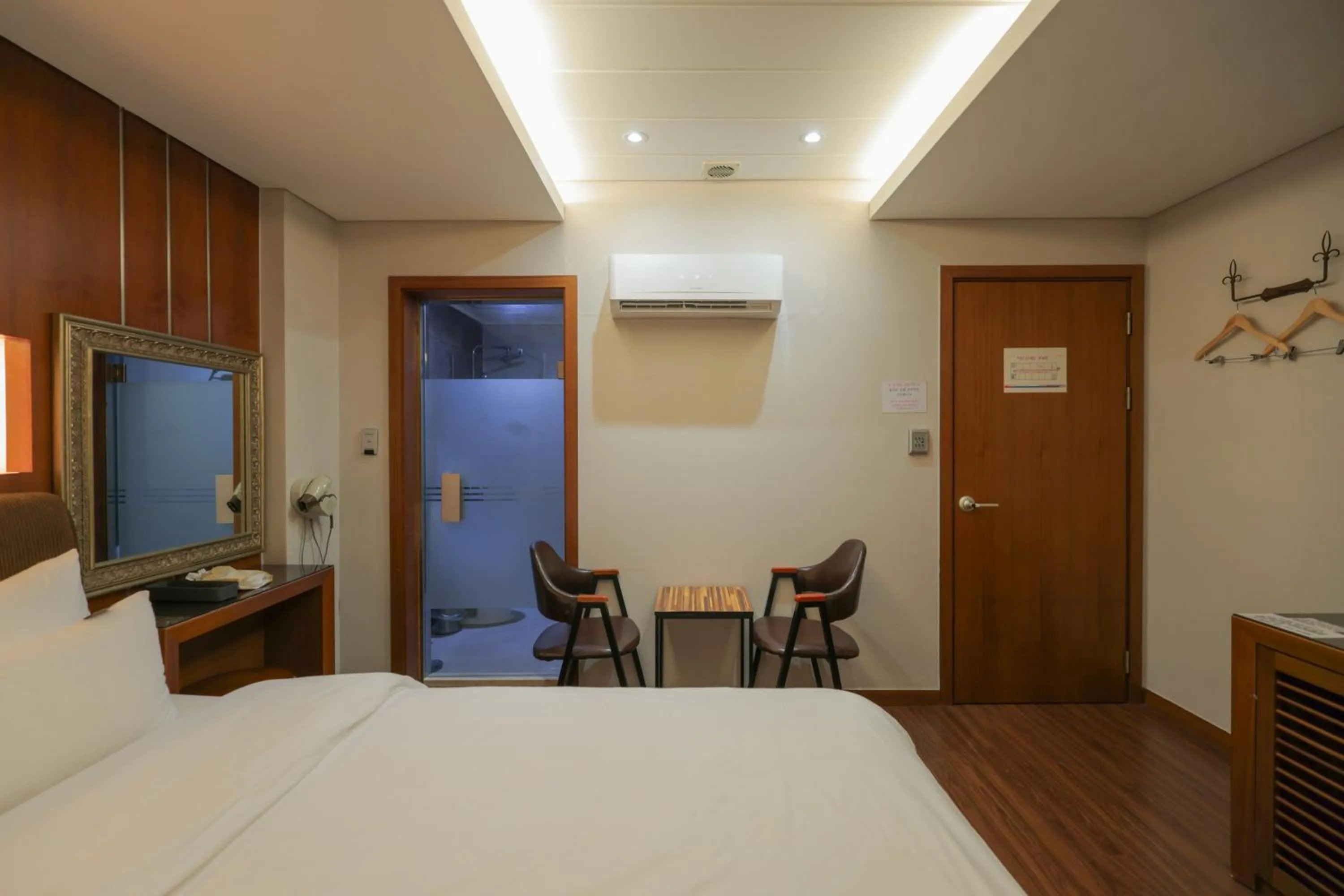 Bed in New Day Hotel Gangnam