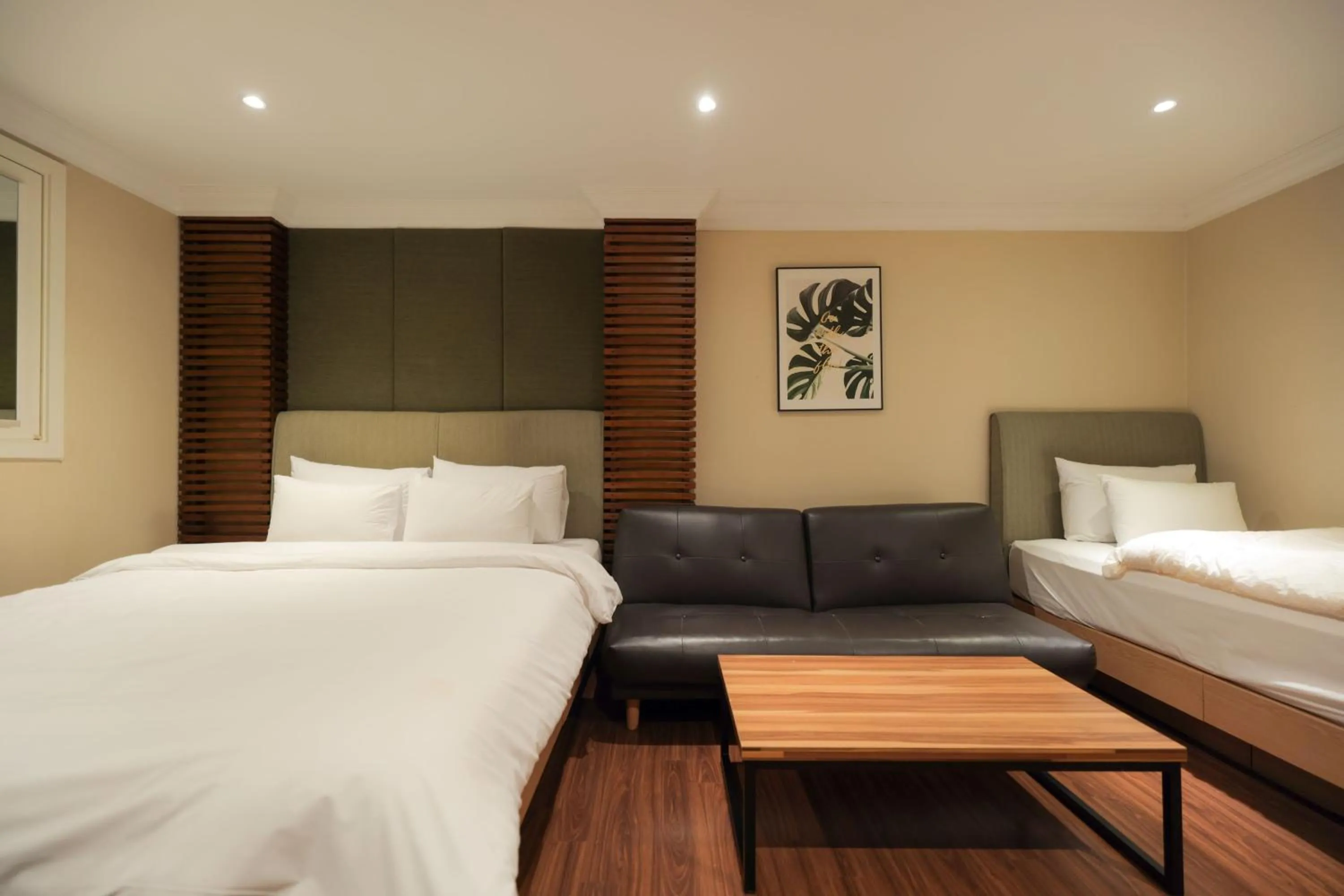 Bed in New Day Hotel Gangnam