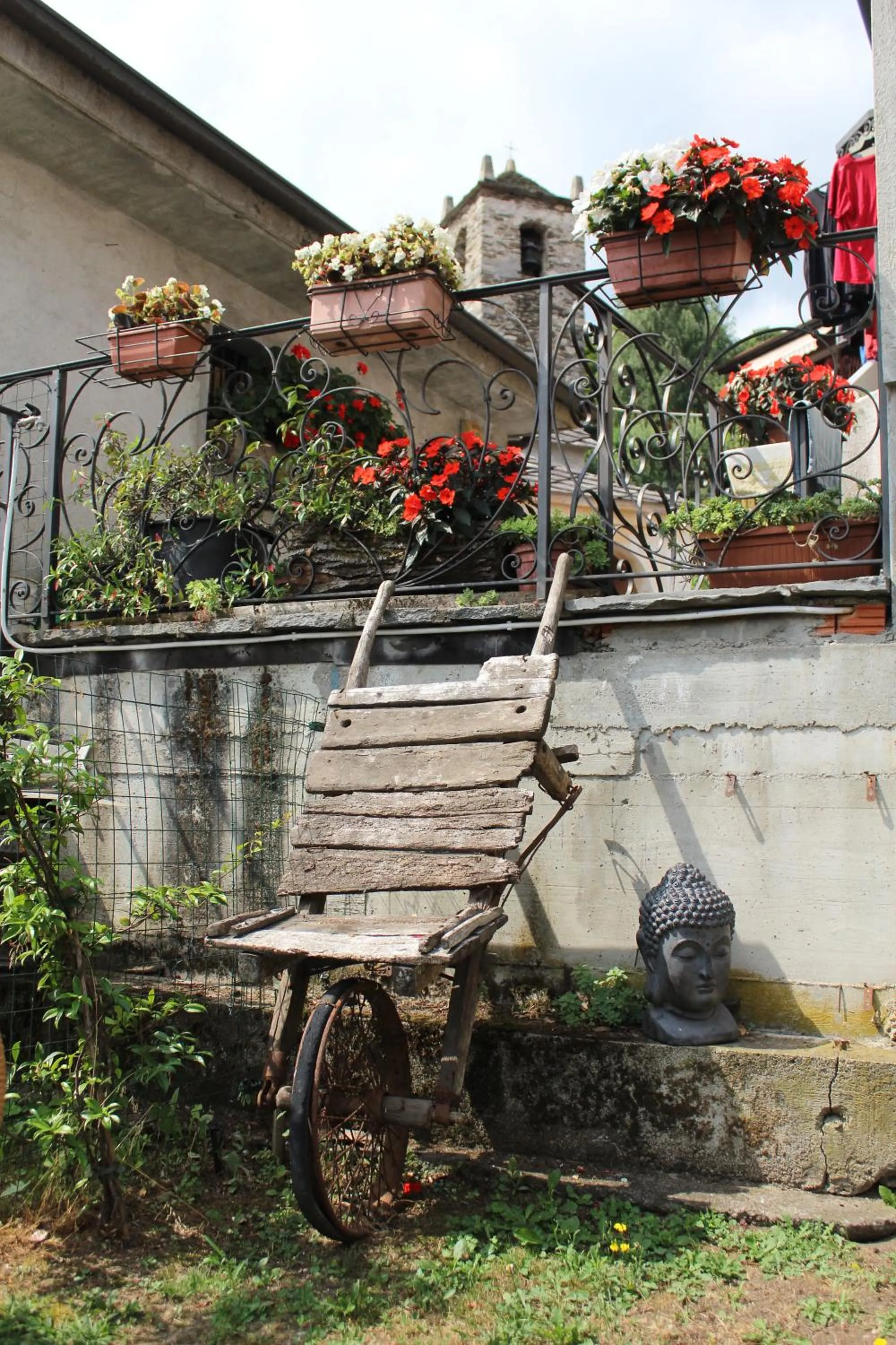 Stresa Complex LevOasi