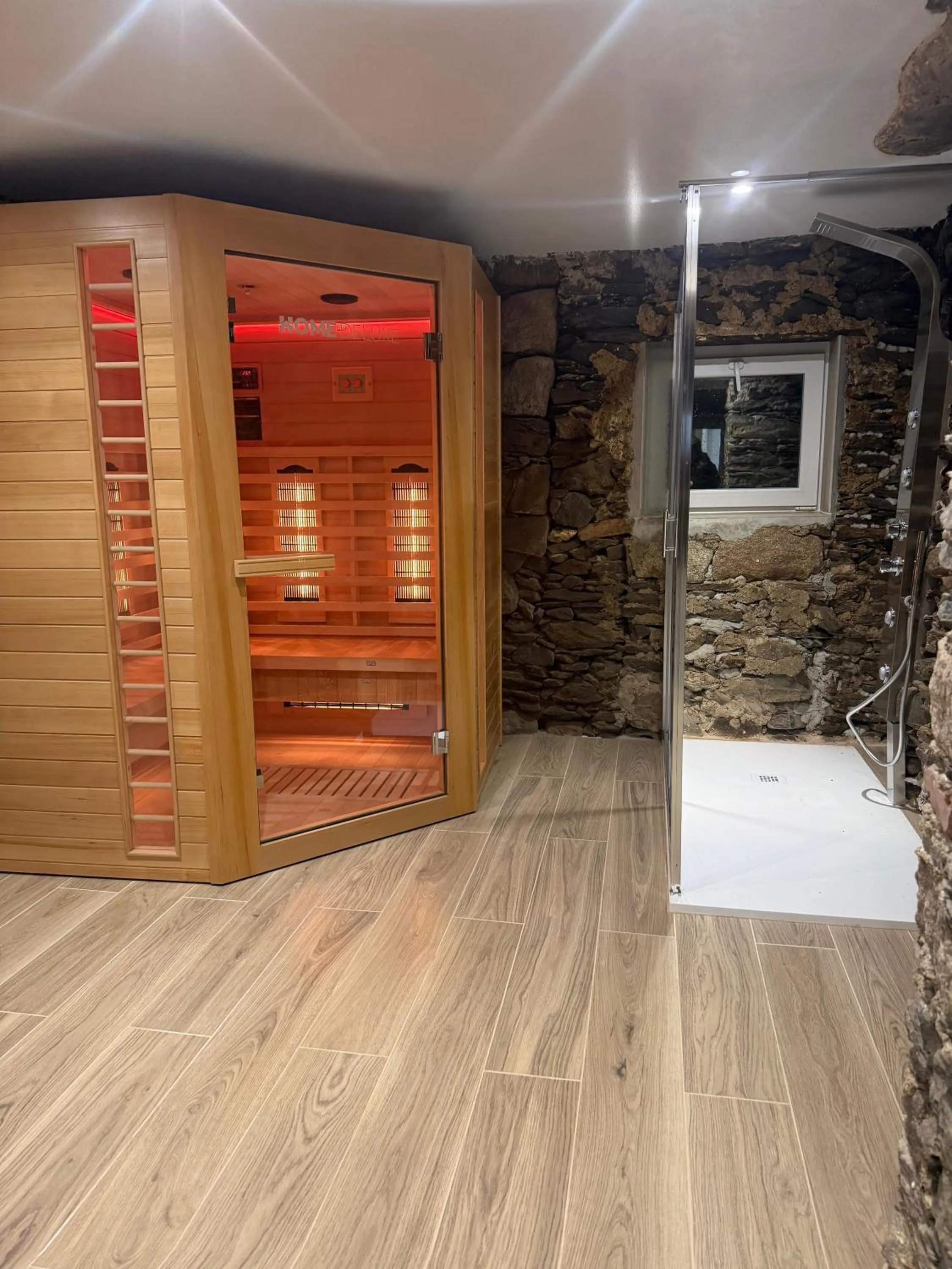 Stresa Complex LevOasi