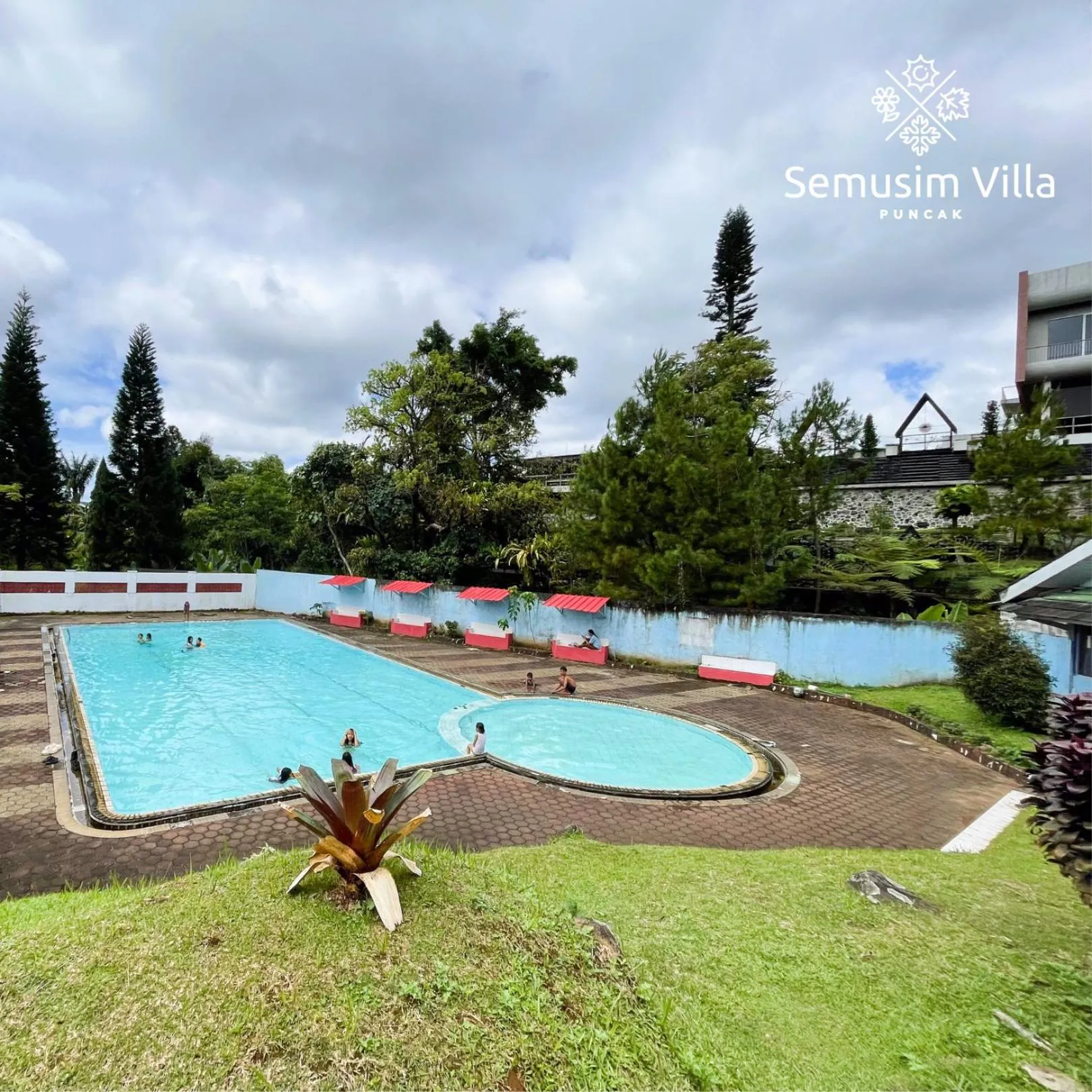 Children play ground in Sierra by Semusim Villa