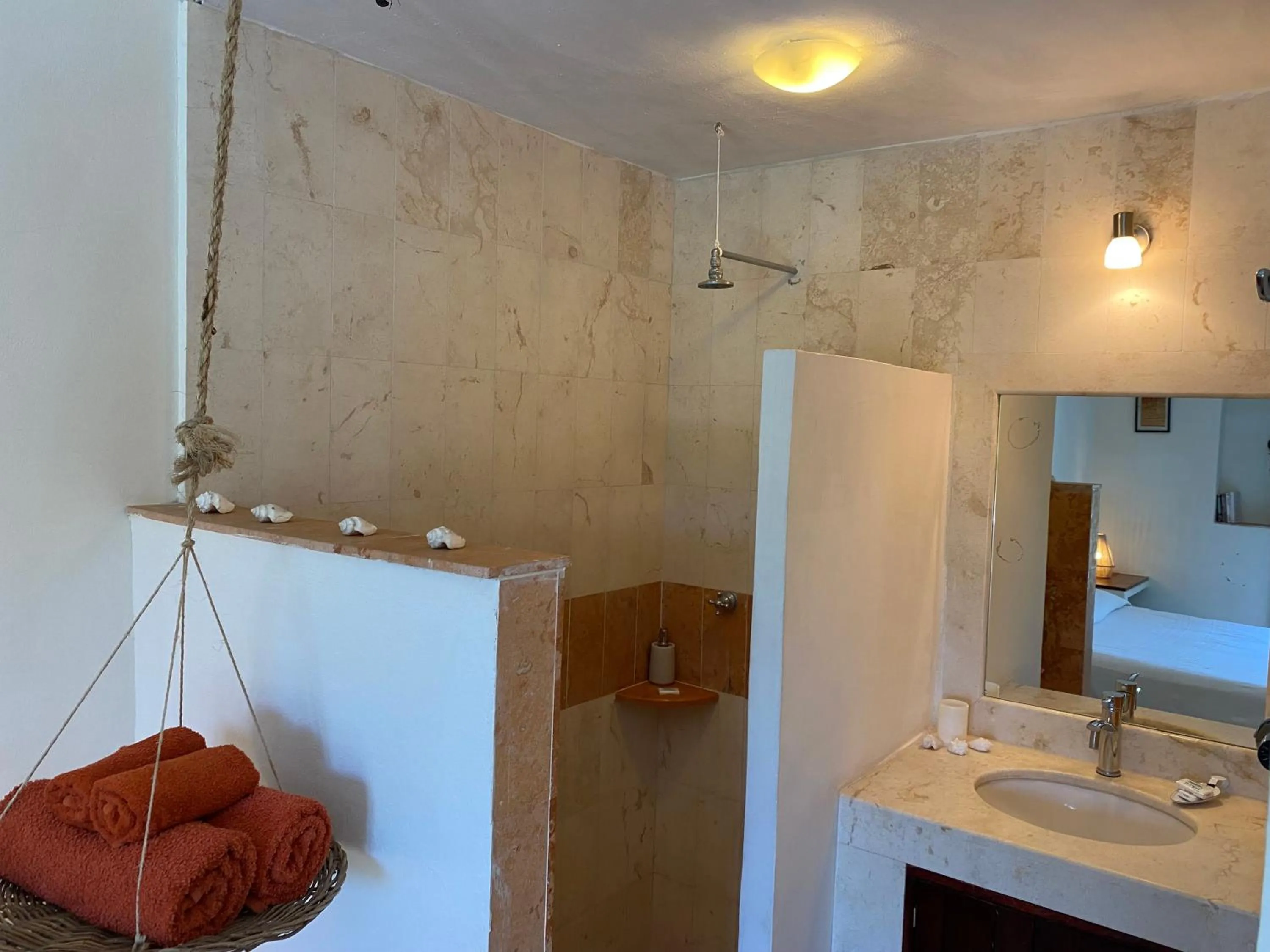 Bathroom in Hotel La Piazzetta