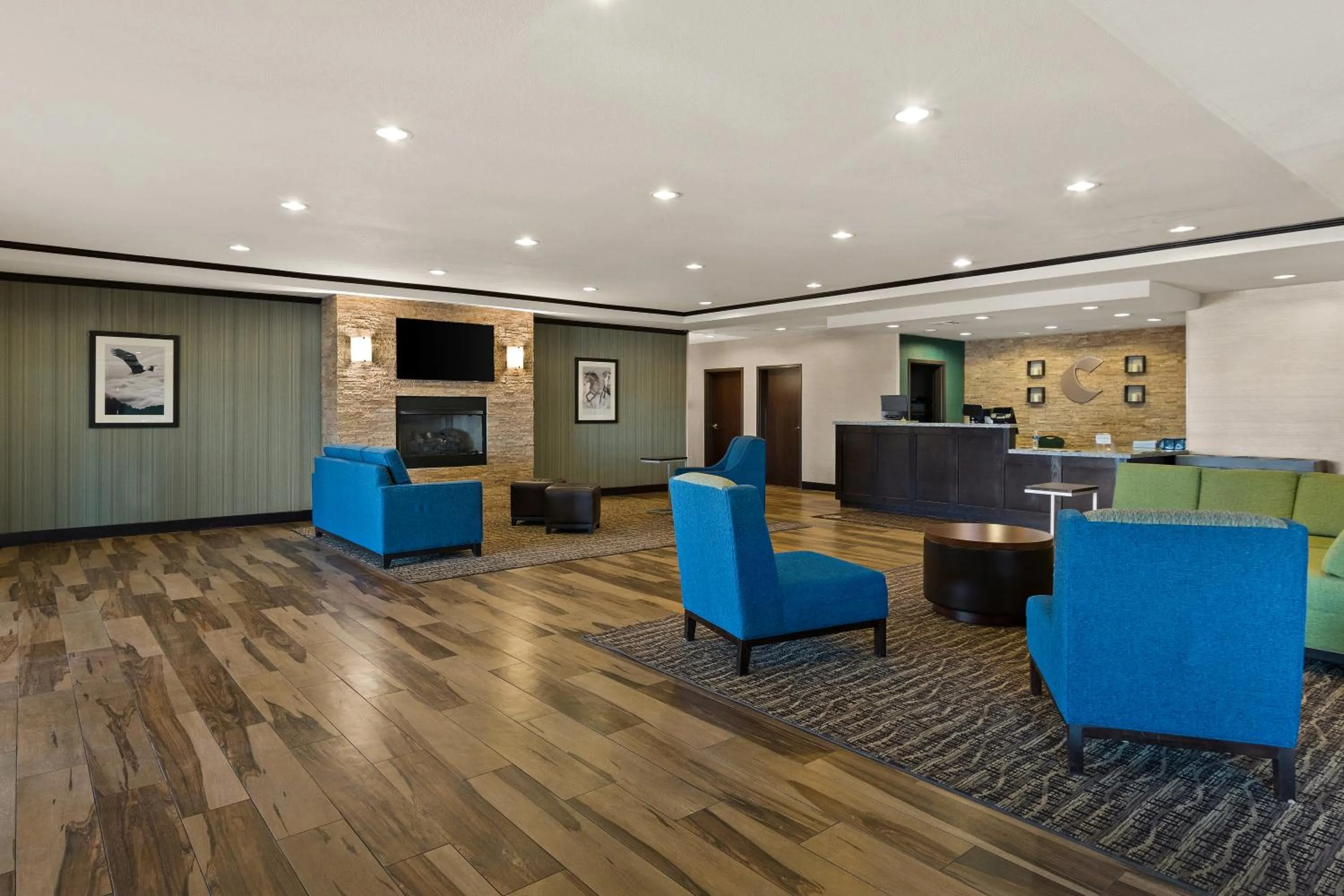 Lobby or reception in Comfort Inn & Suites Newcastle - Oklahoma City