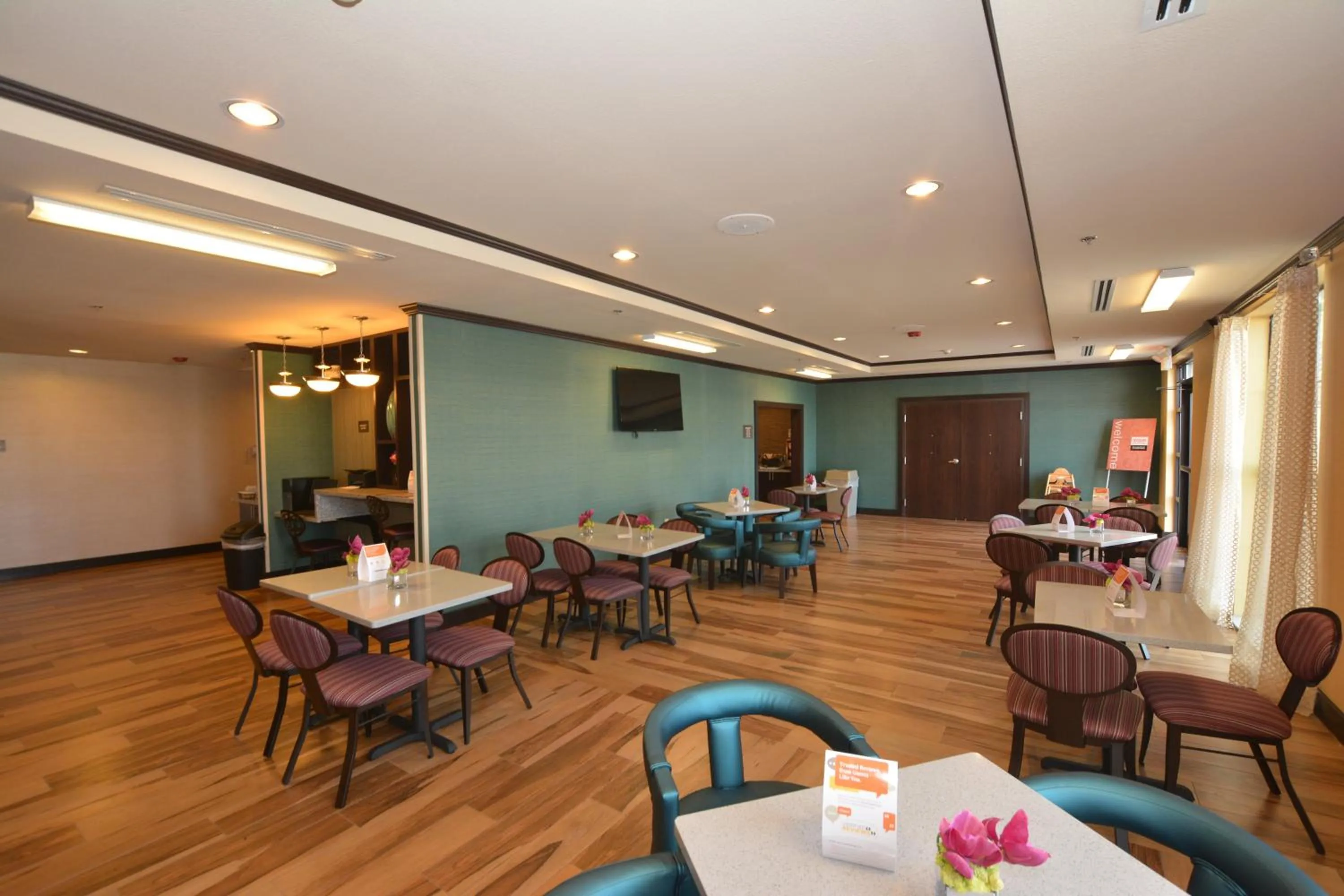 Restaurant/places to eat in Comfort Inn & Suites Newcastle - Oklahoma City