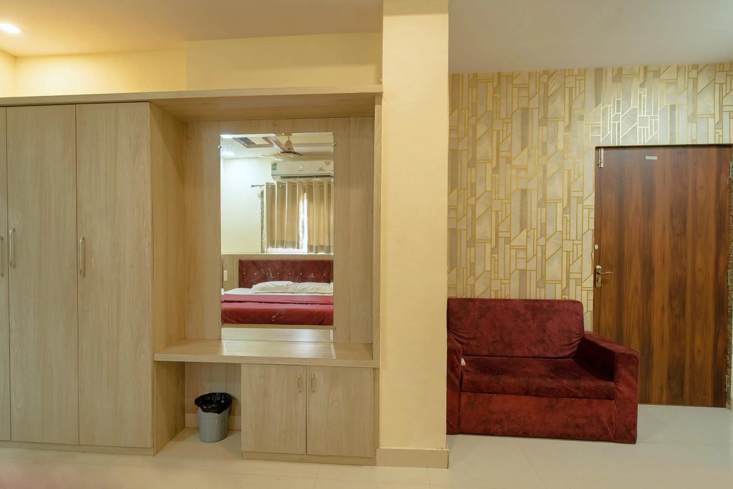 Bed in Majestic Hotel and Restro