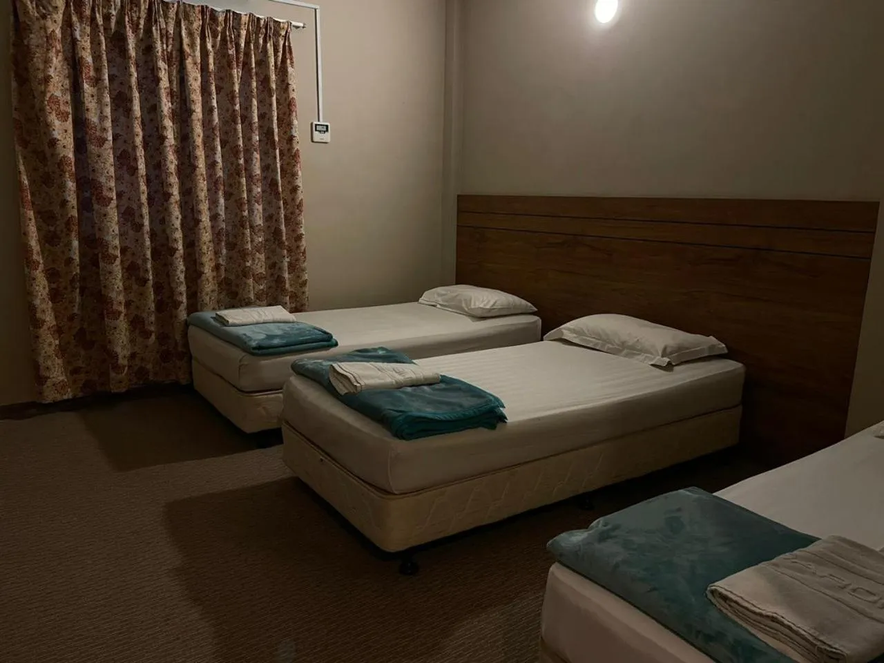 Bedroom, Bed in Baron Water Front