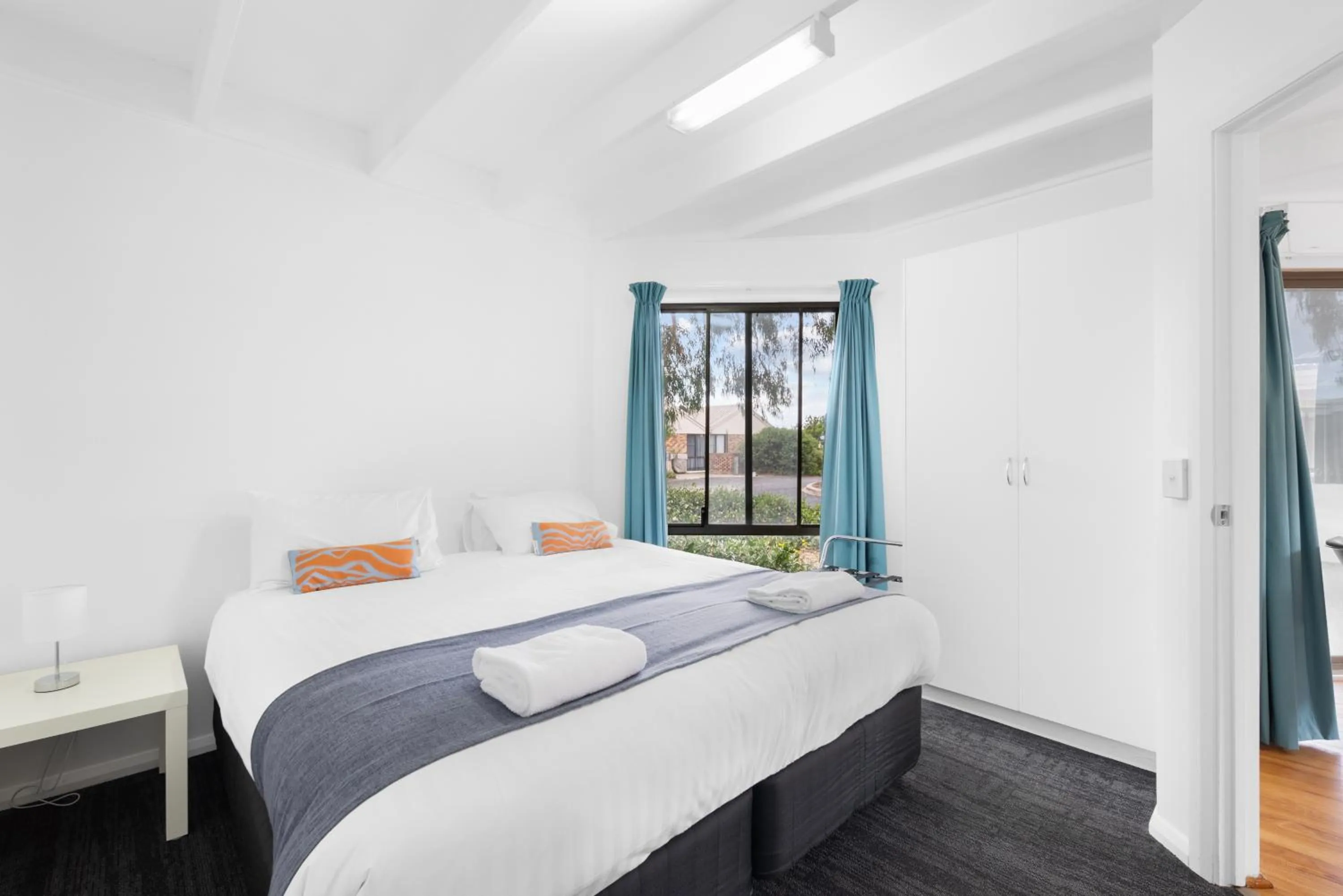 Bed in Sundown Villas