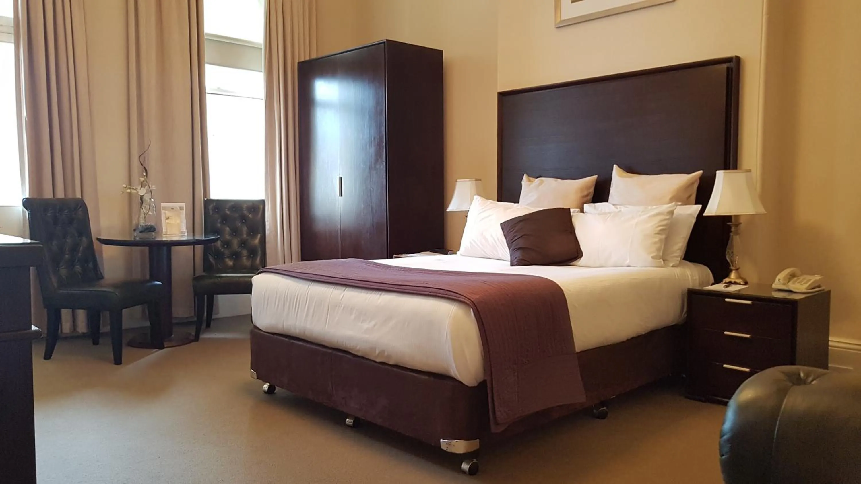 Bed in Largs Pier Hotel