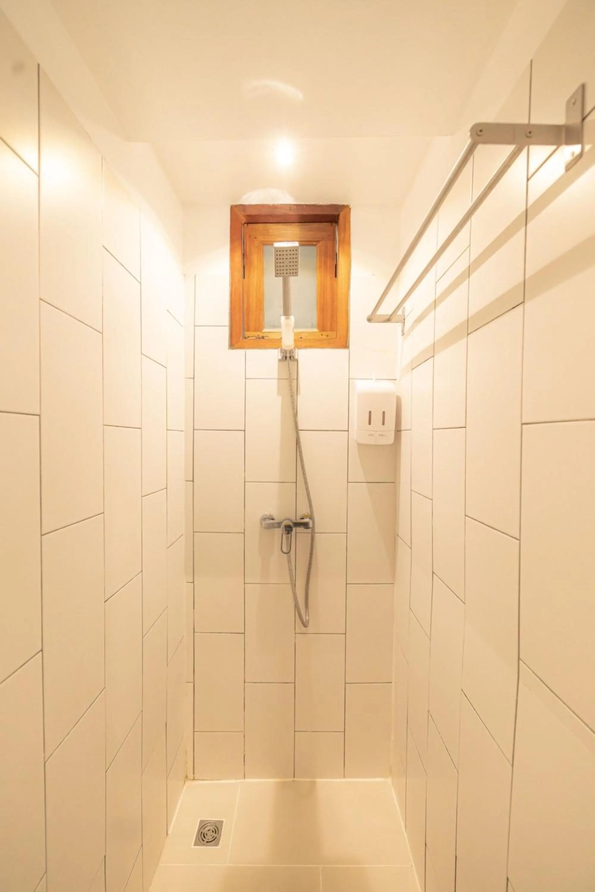 Bathroom in Oon Poshtel x Cafe