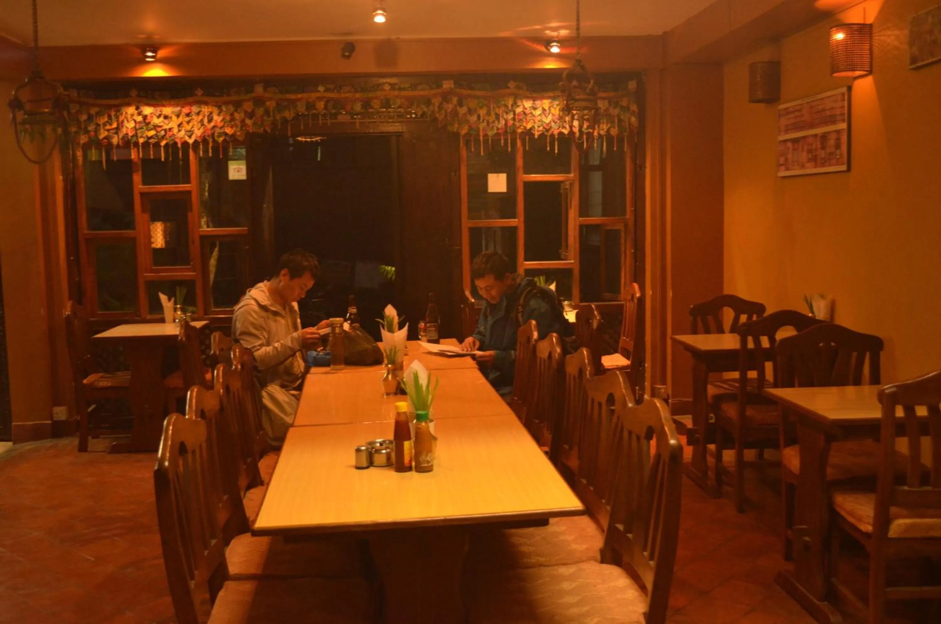 Restaurant/places to eat in Golden Gate Guest House