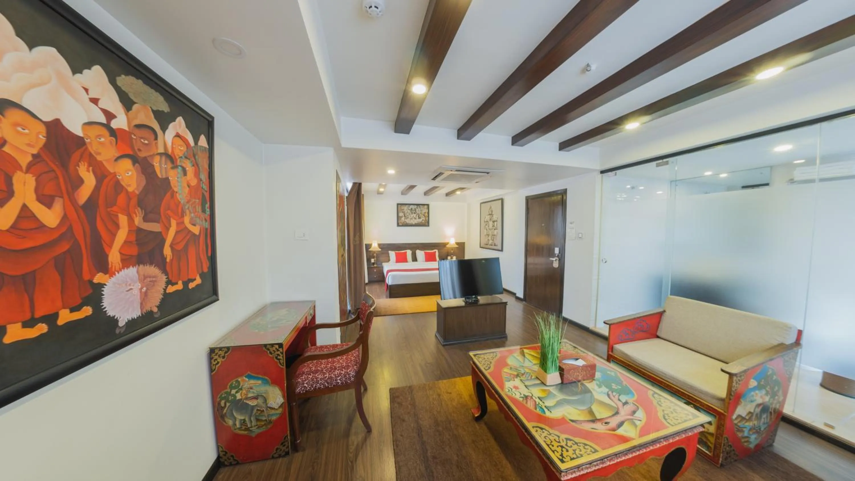 TV and multimedia in Dalai-La Boutique Hotel