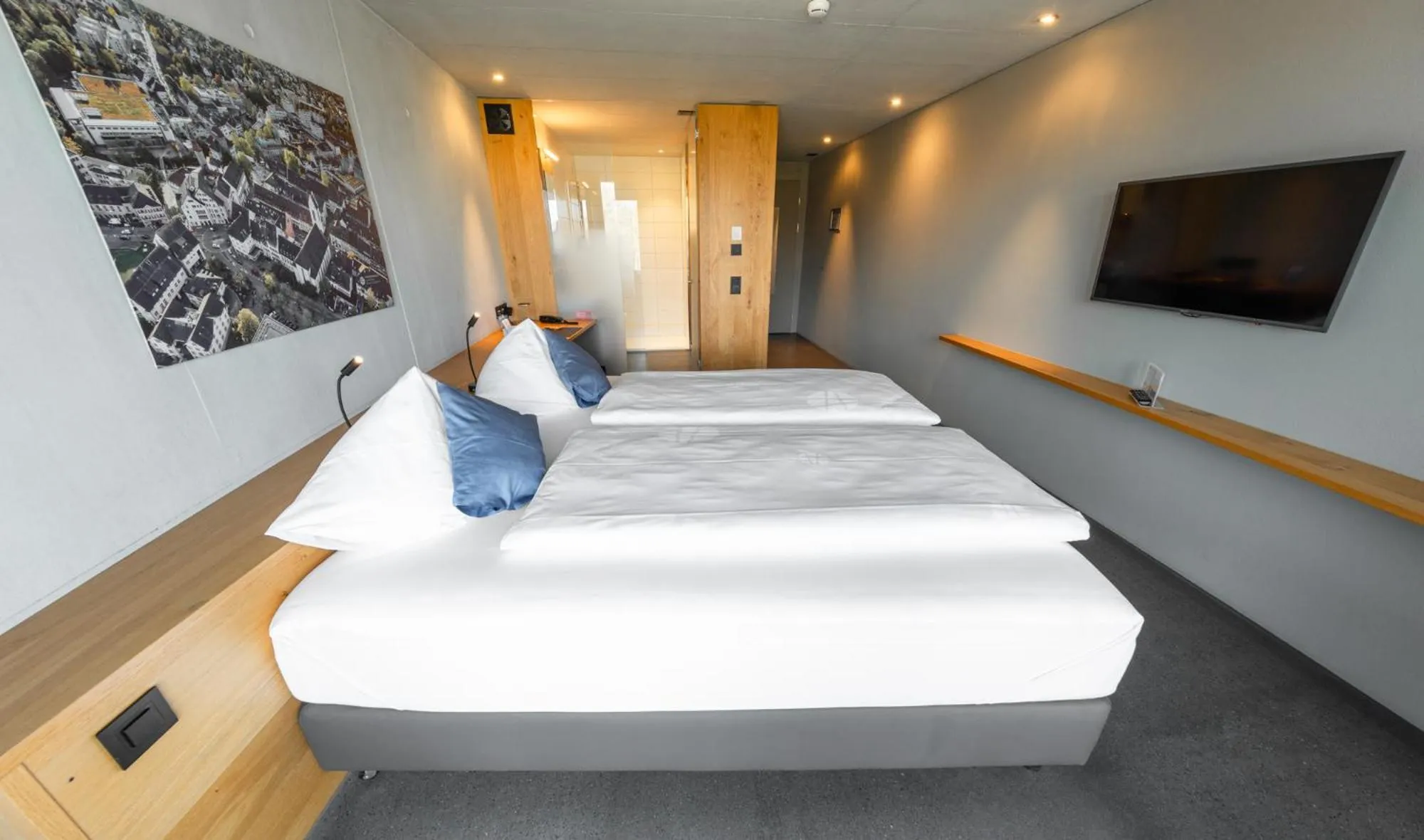 Bed in Hotel Frauenfeld