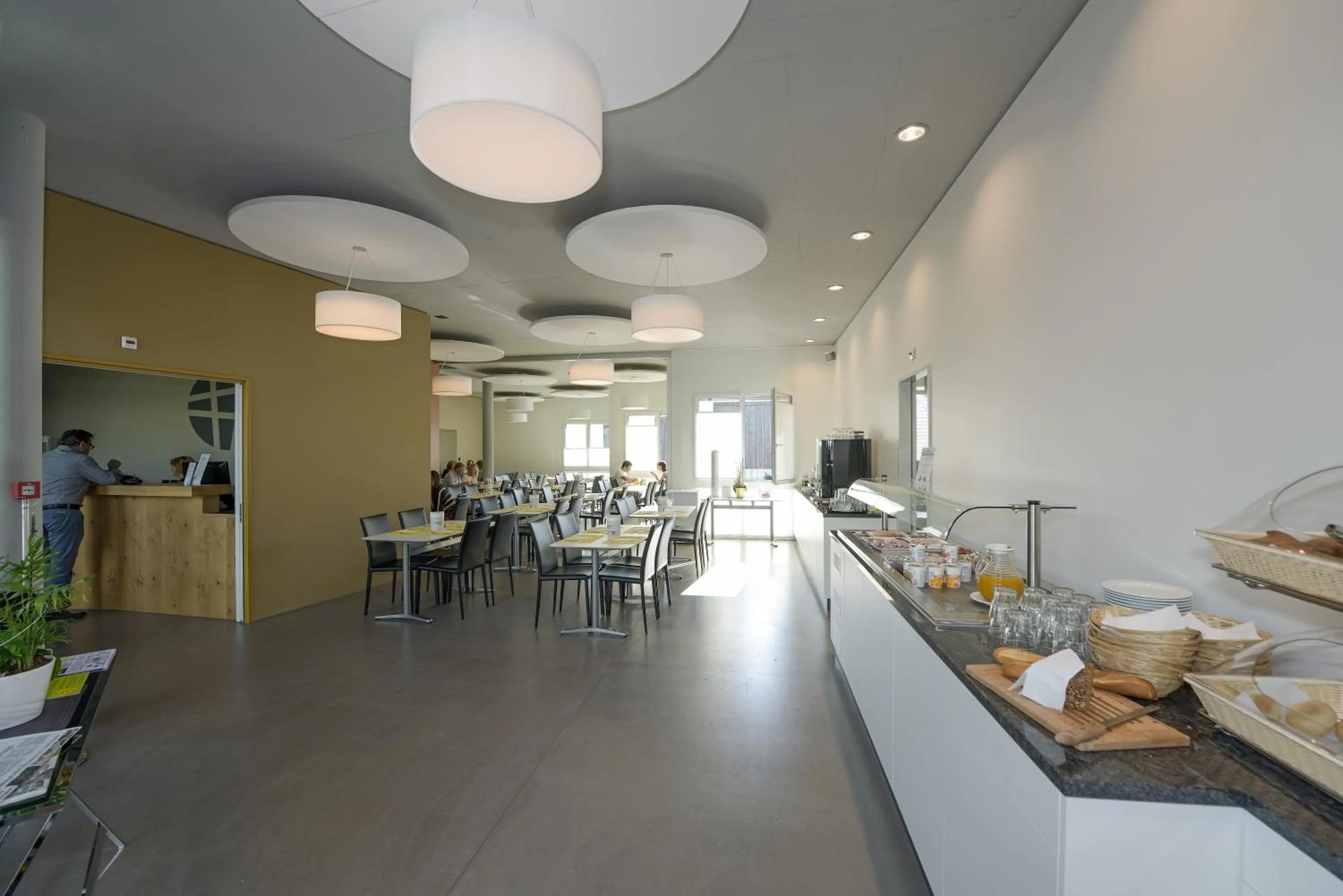 Restaurant/places to eat in Hotel Frauenfeld