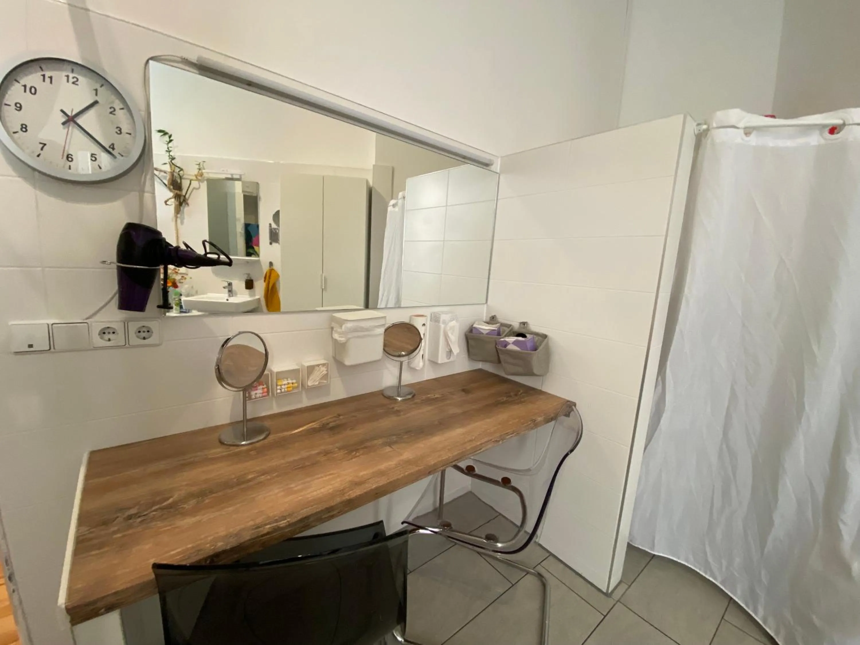 Bathroom in Kiez Hostel Berlin