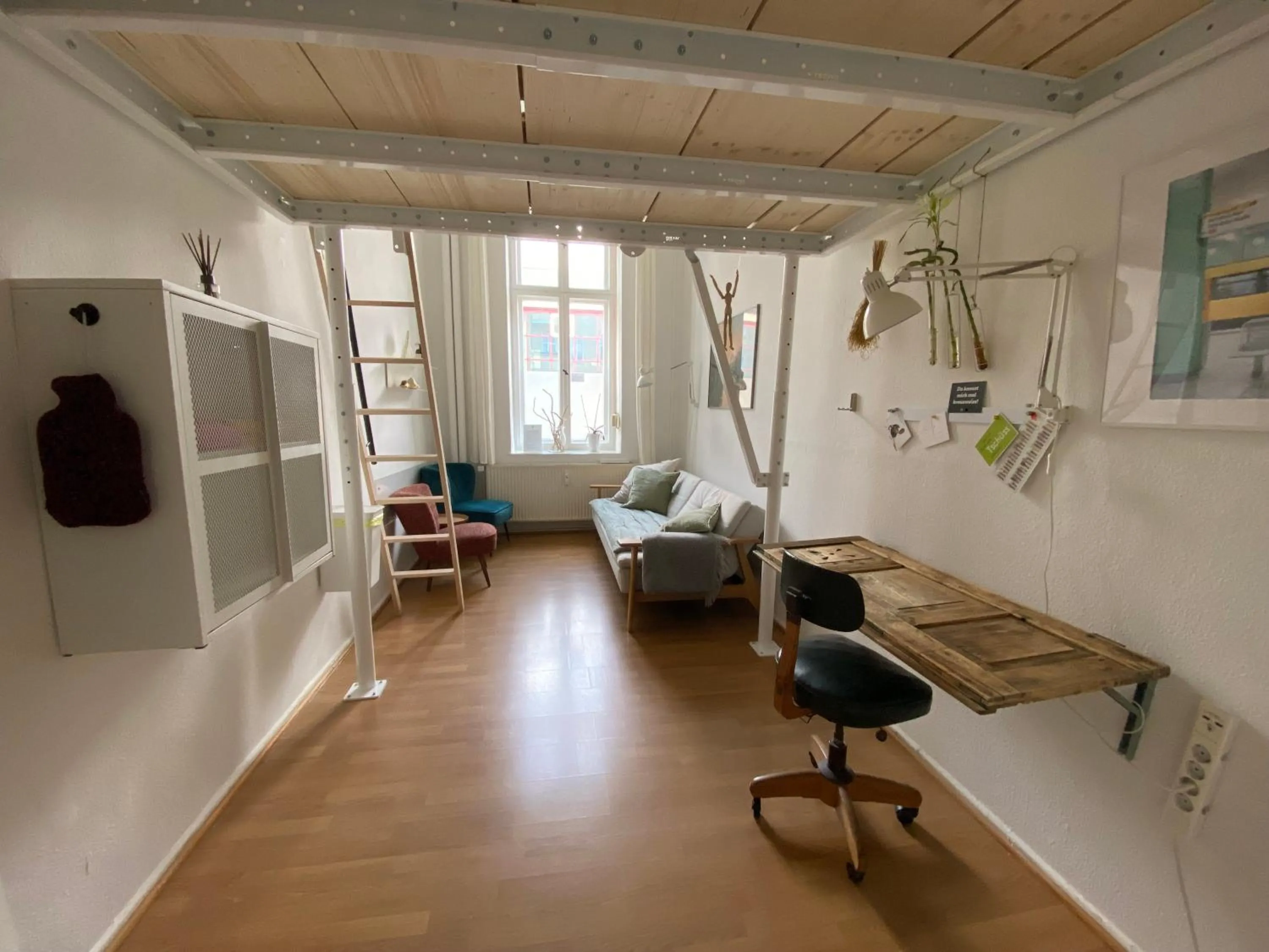 Photo of the whole room in Kiez Hostel Berlin