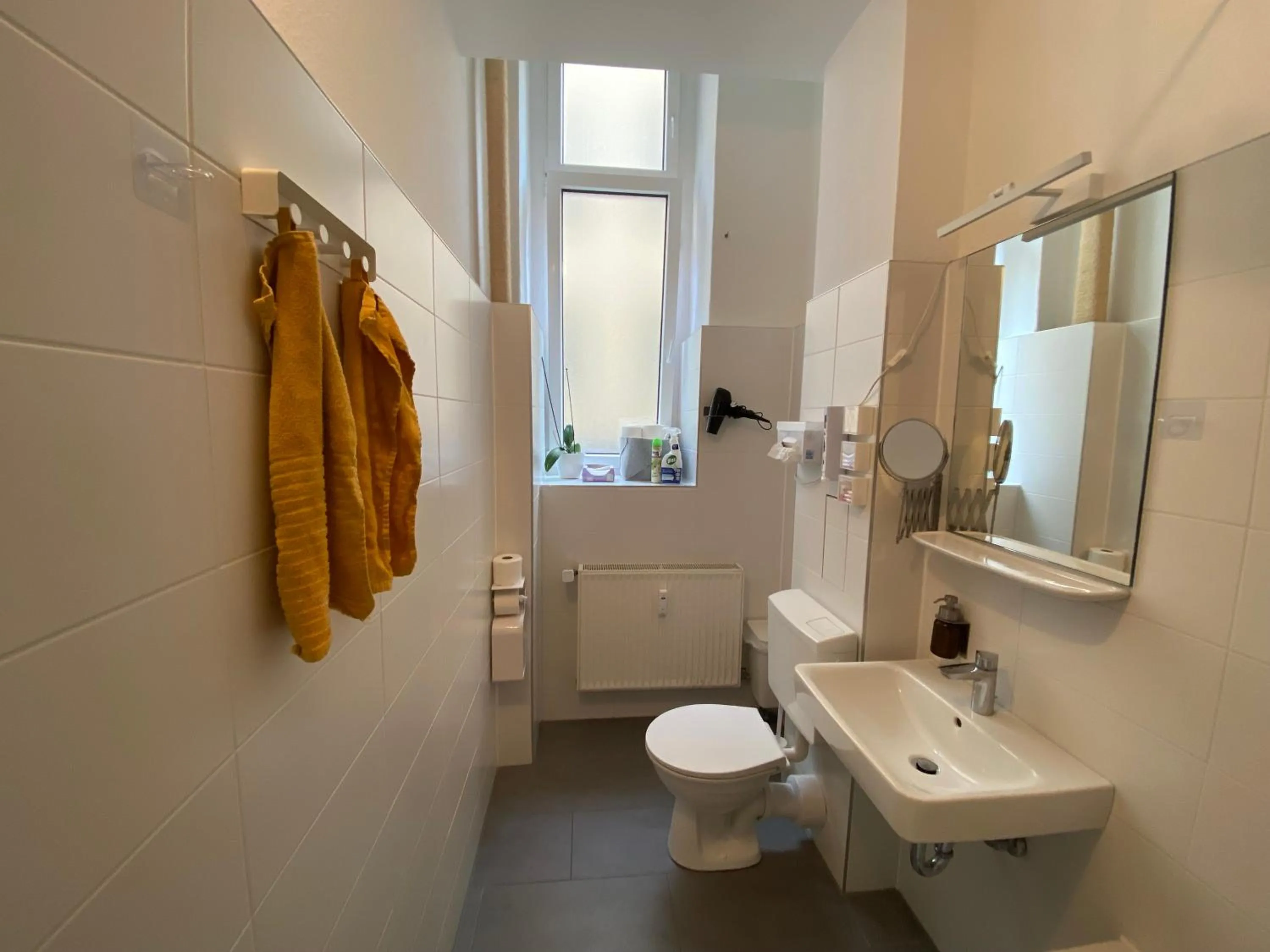 Bathroom in Kiez Hostel Berlin