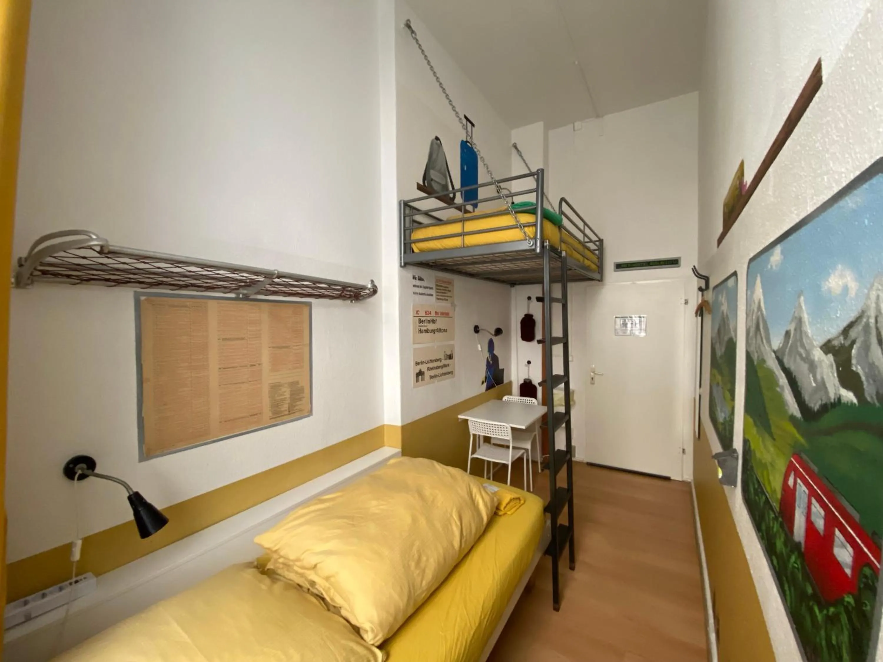 Photo of the whole room, Bed in Kiez Hostel Berlin