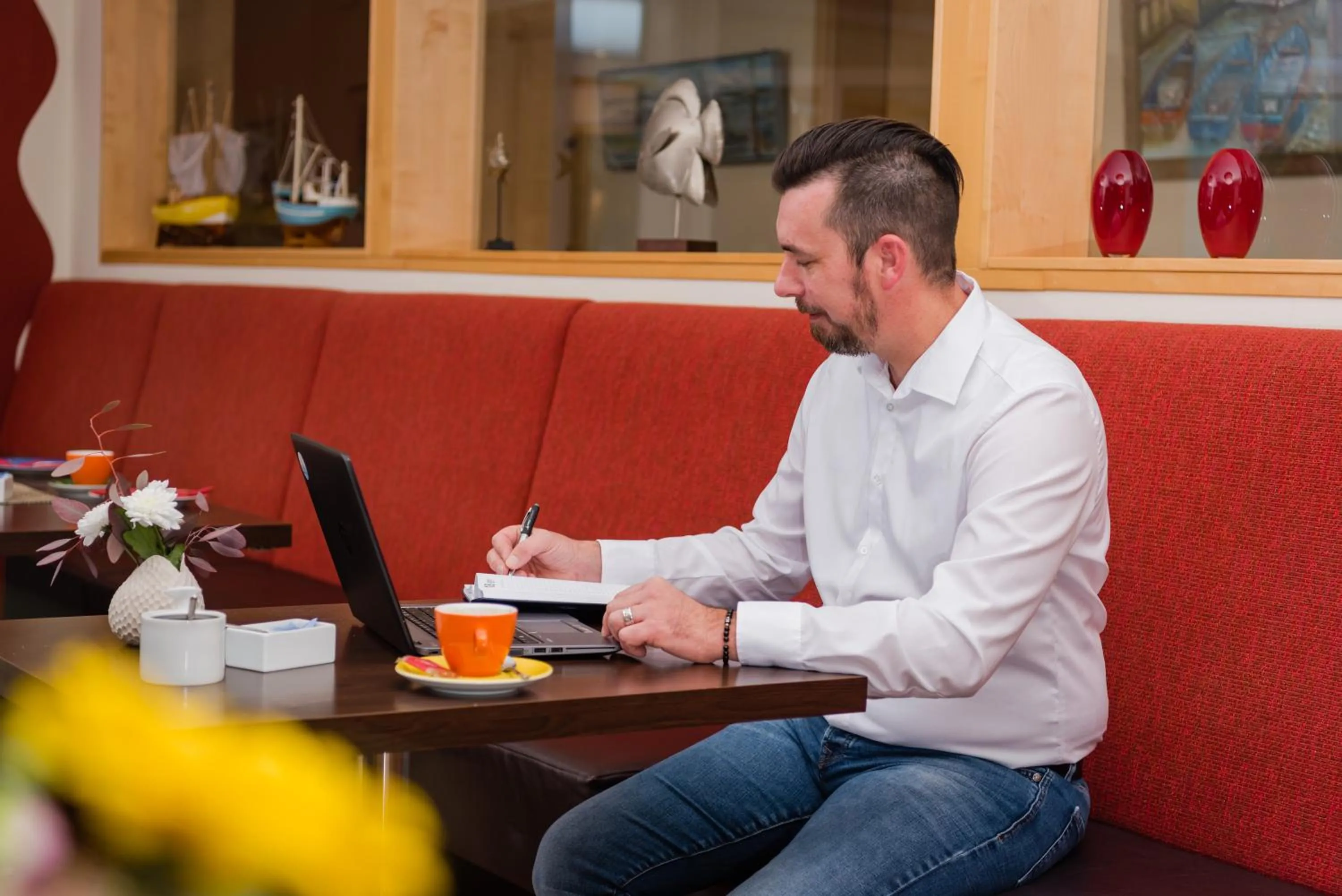 Restaurant/places to eat in Hotel am Fischerhafen