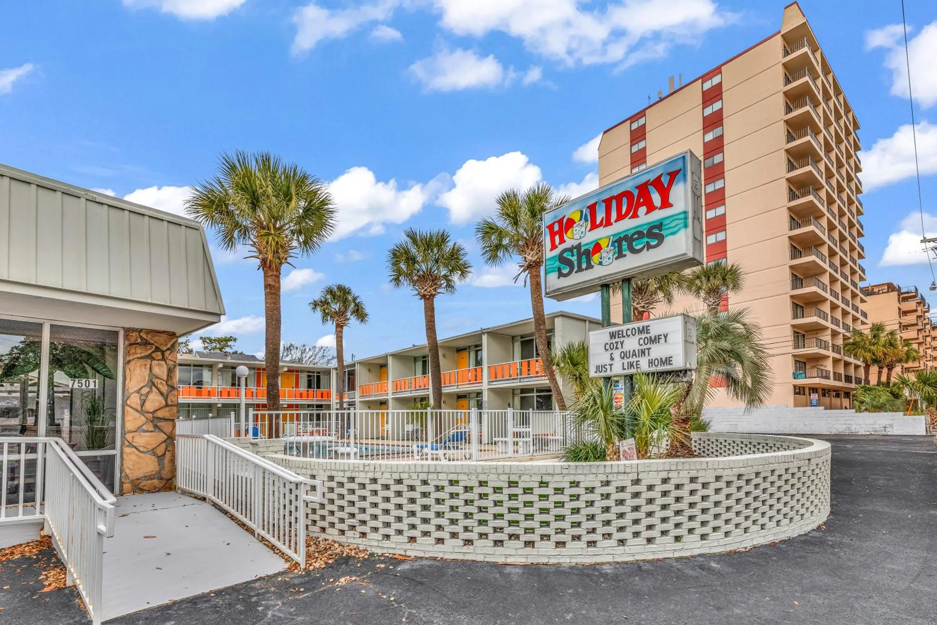 Property building in Holiday Shores Myrtle Beach