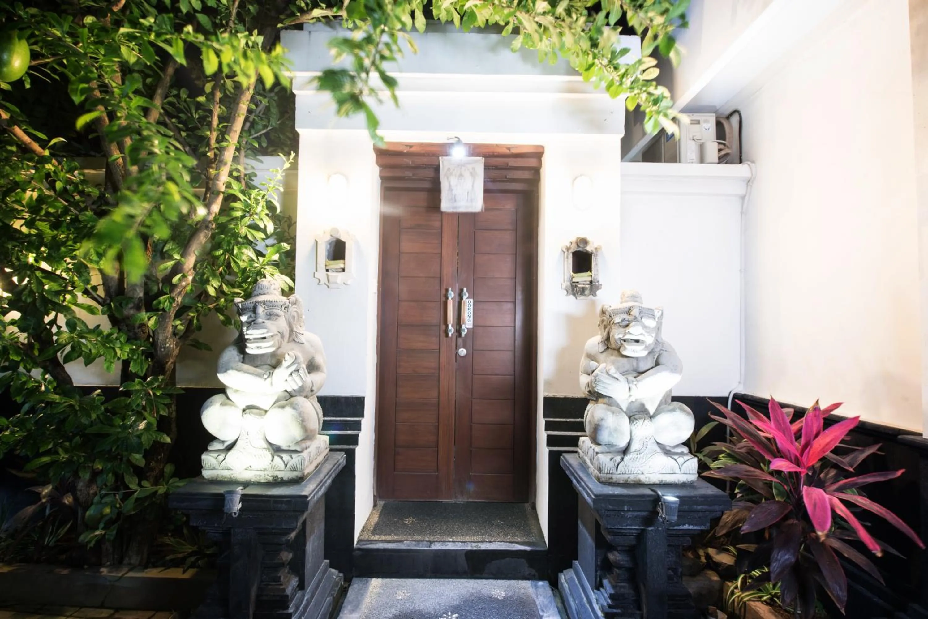 Facade/entrance in Anggie Stay