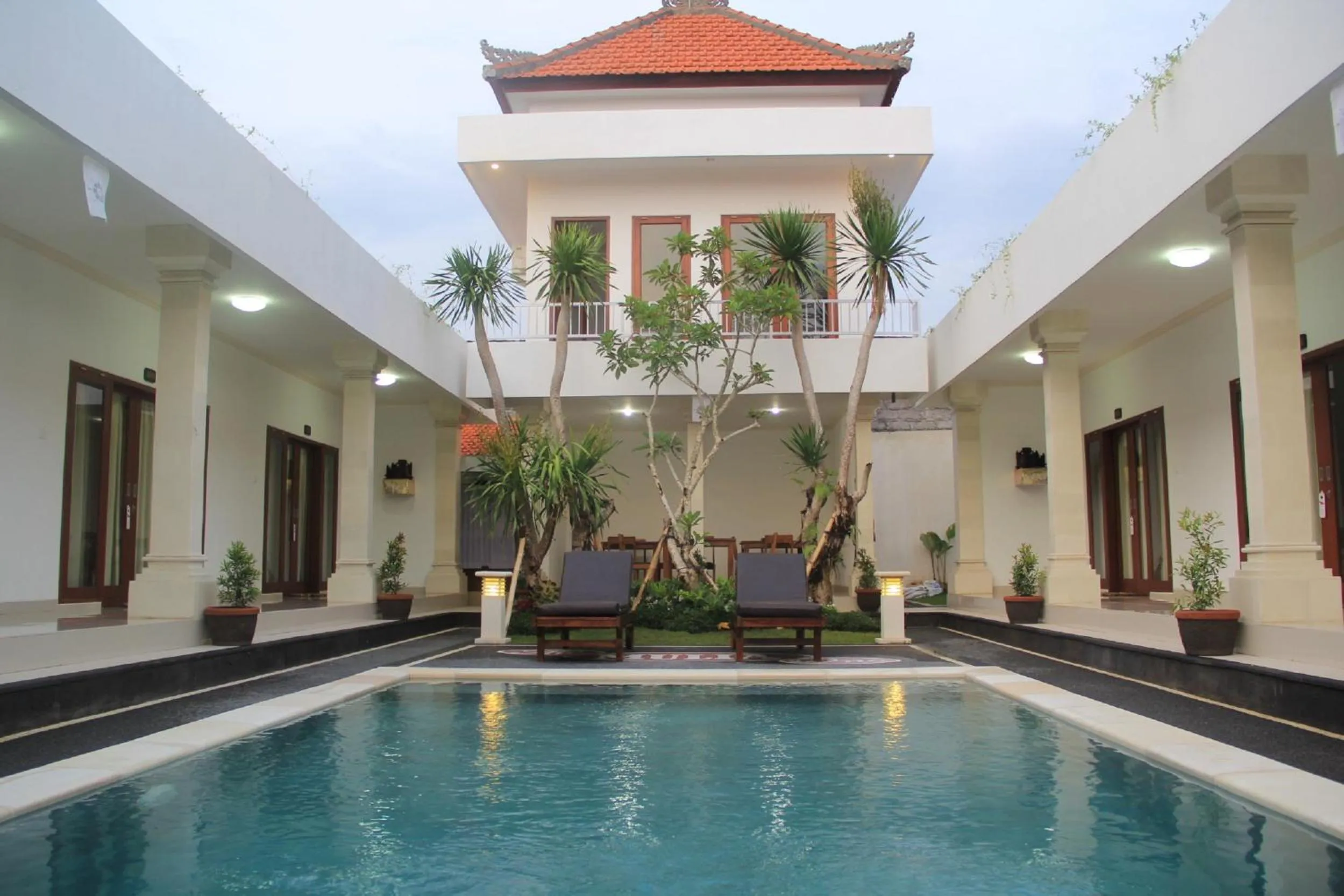 Swimming pool in Anggie Stay