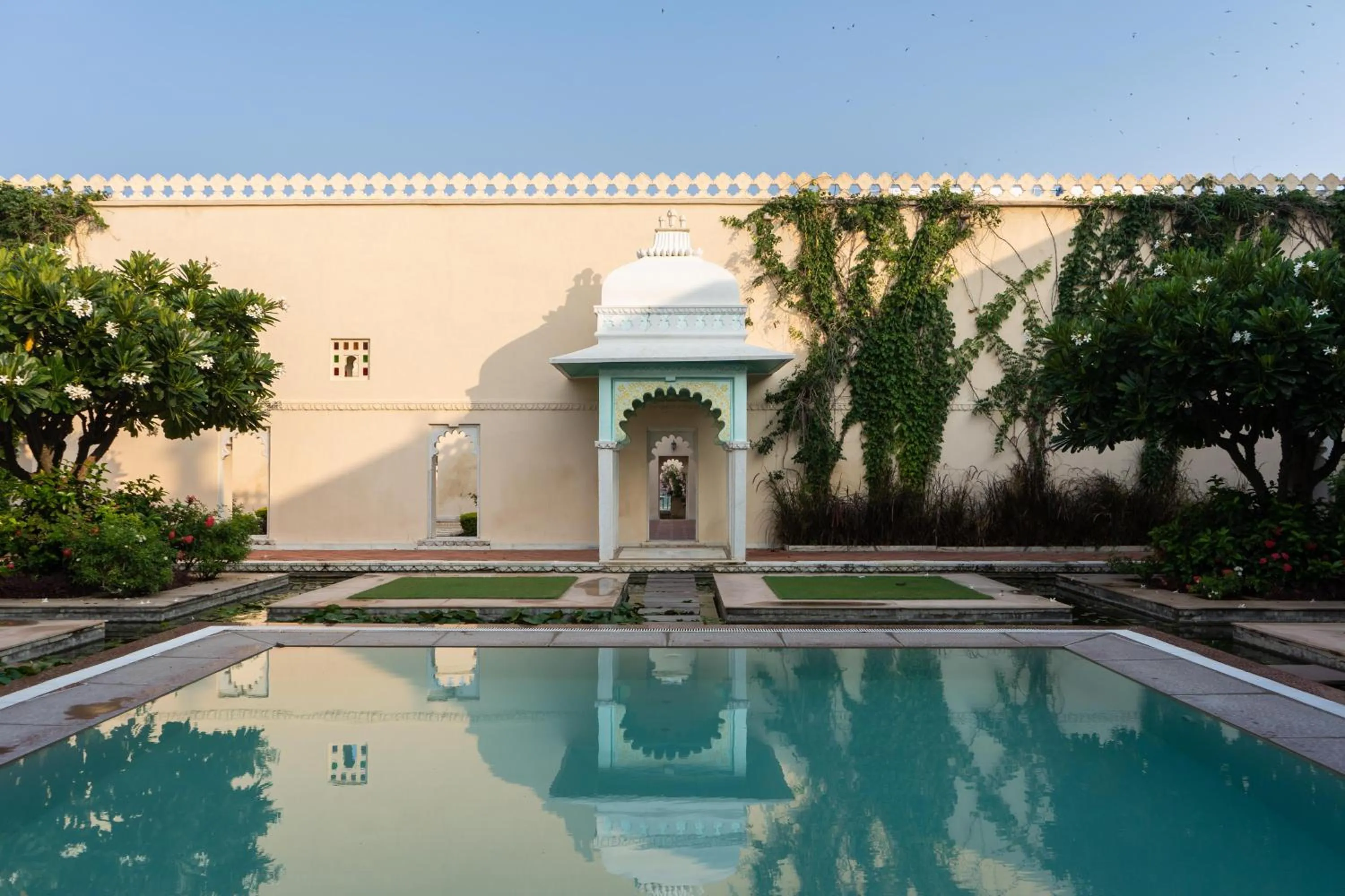 Swimming pool in Sardargarh Heritage Fort Udaipur