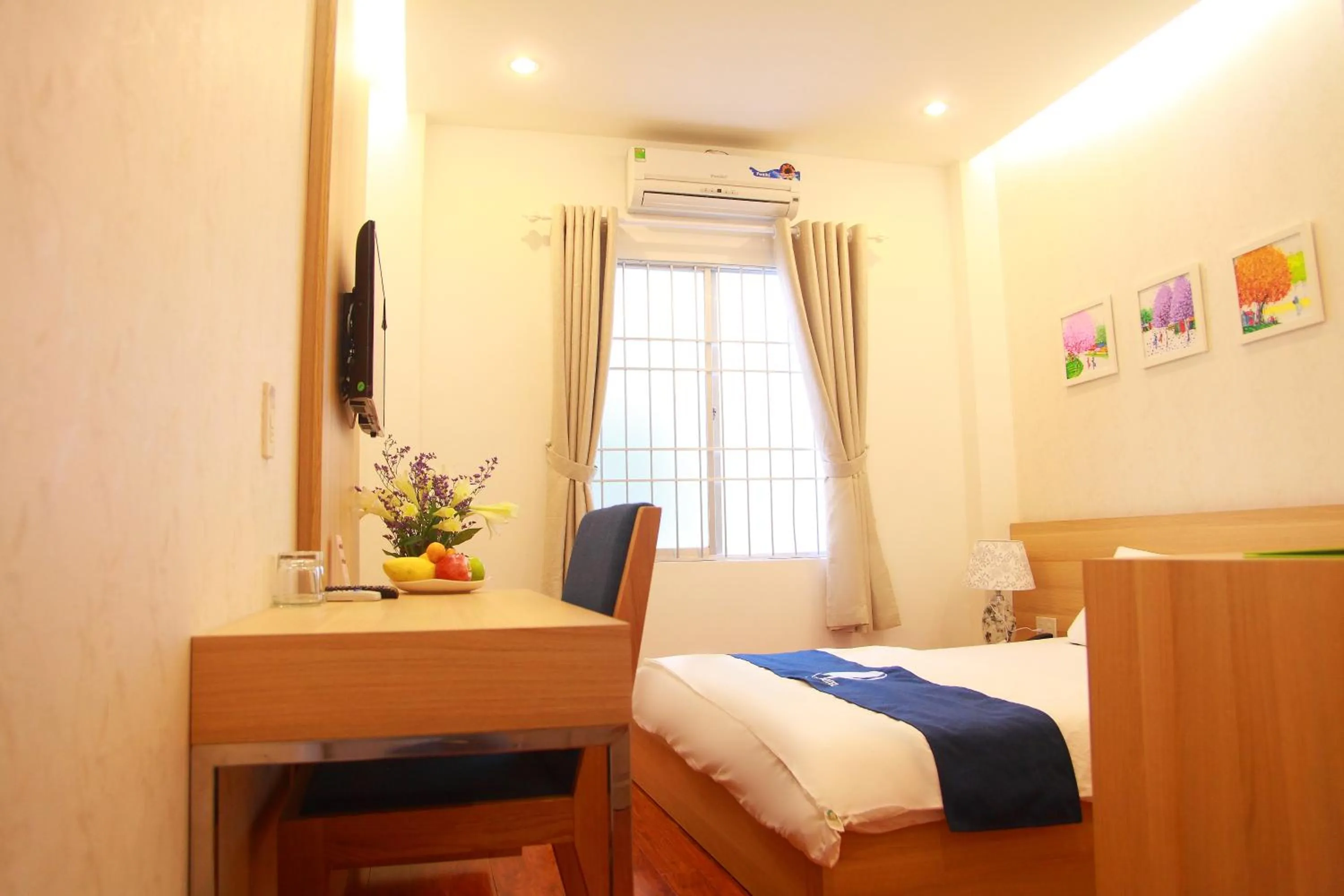 Day, Bed in Little Nha Trang Hotel