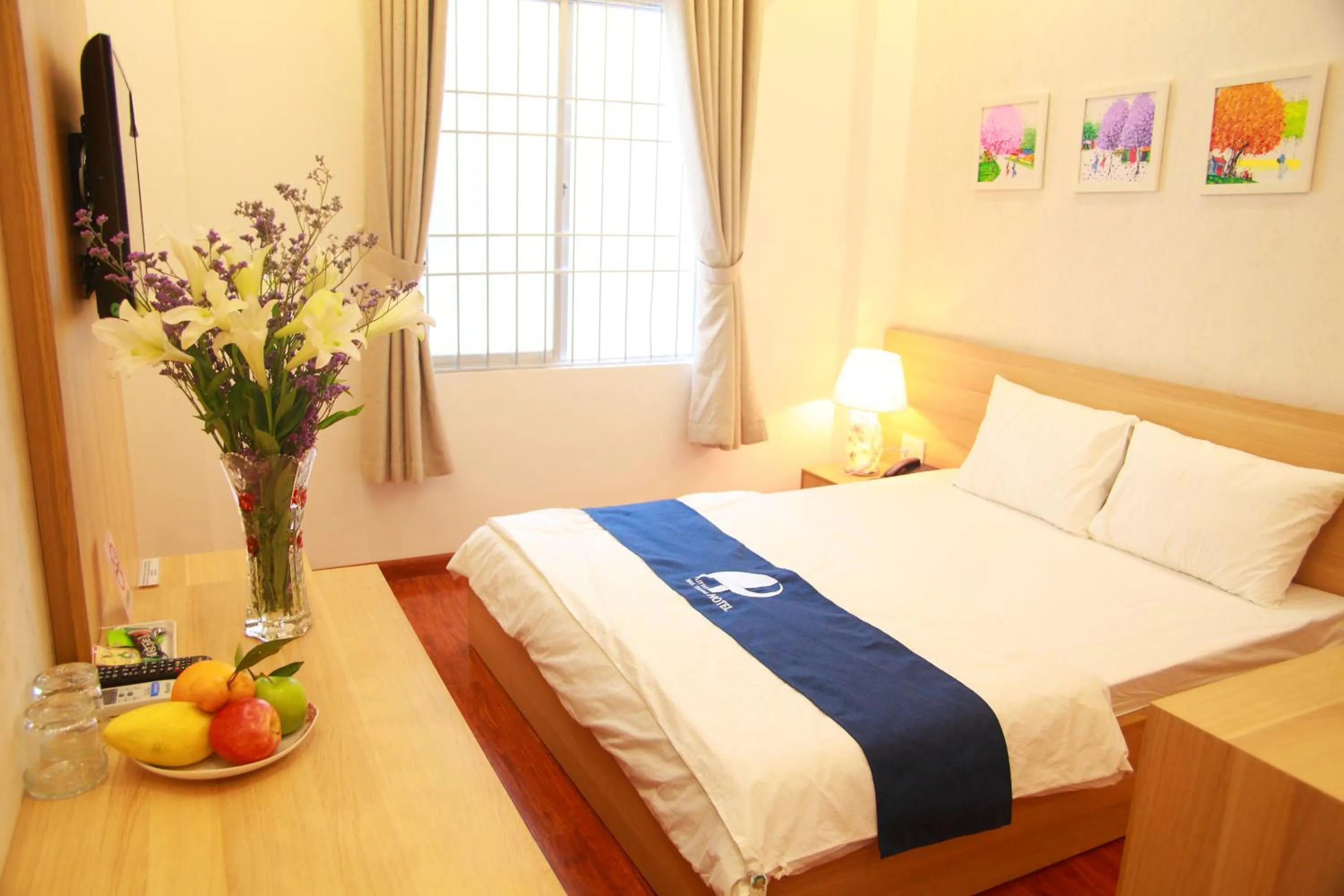 Photo of the whole room, Bed in Little Nha Trang Hotel