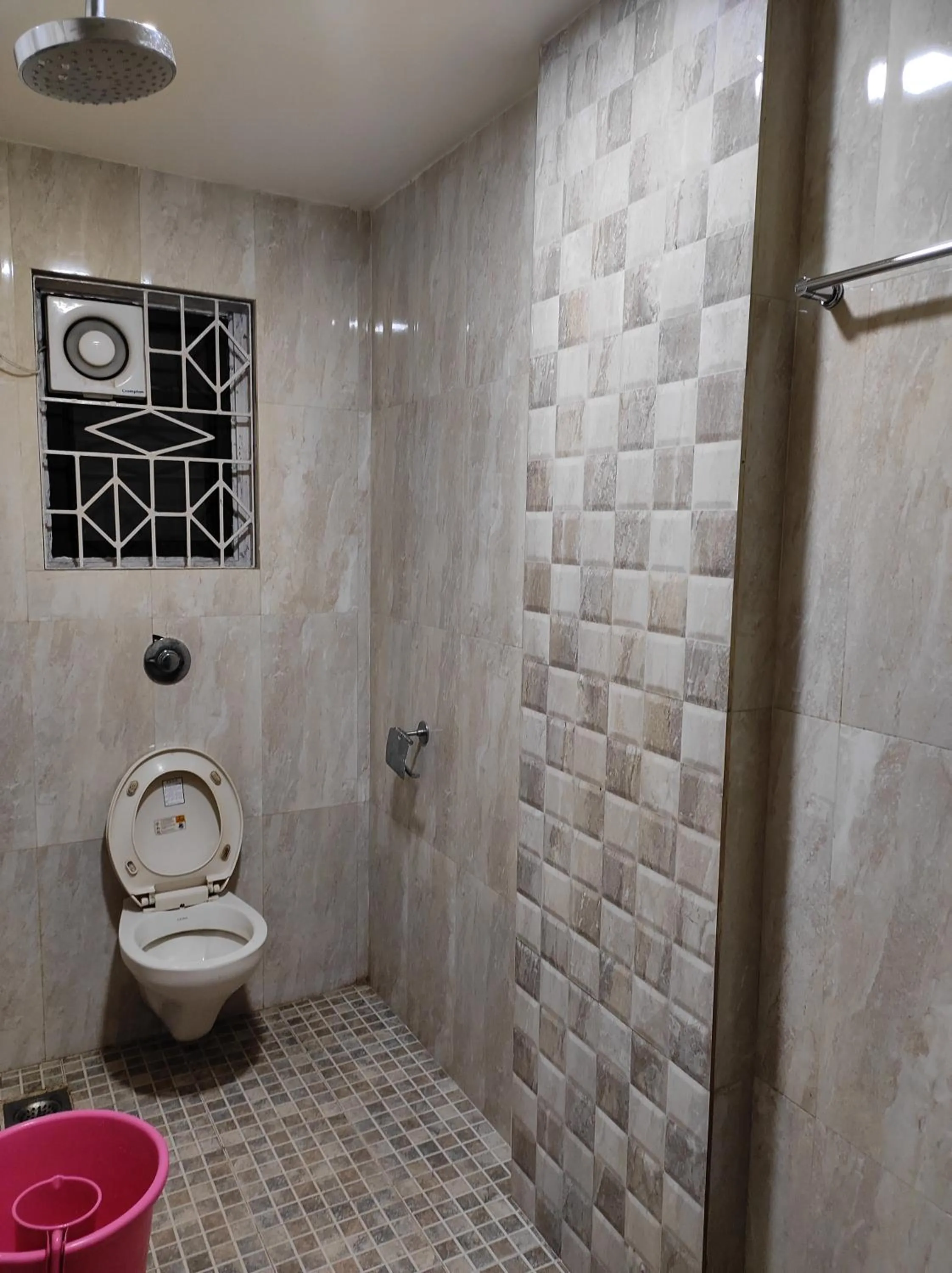 Toilet in Guesthouse Sakina Colva