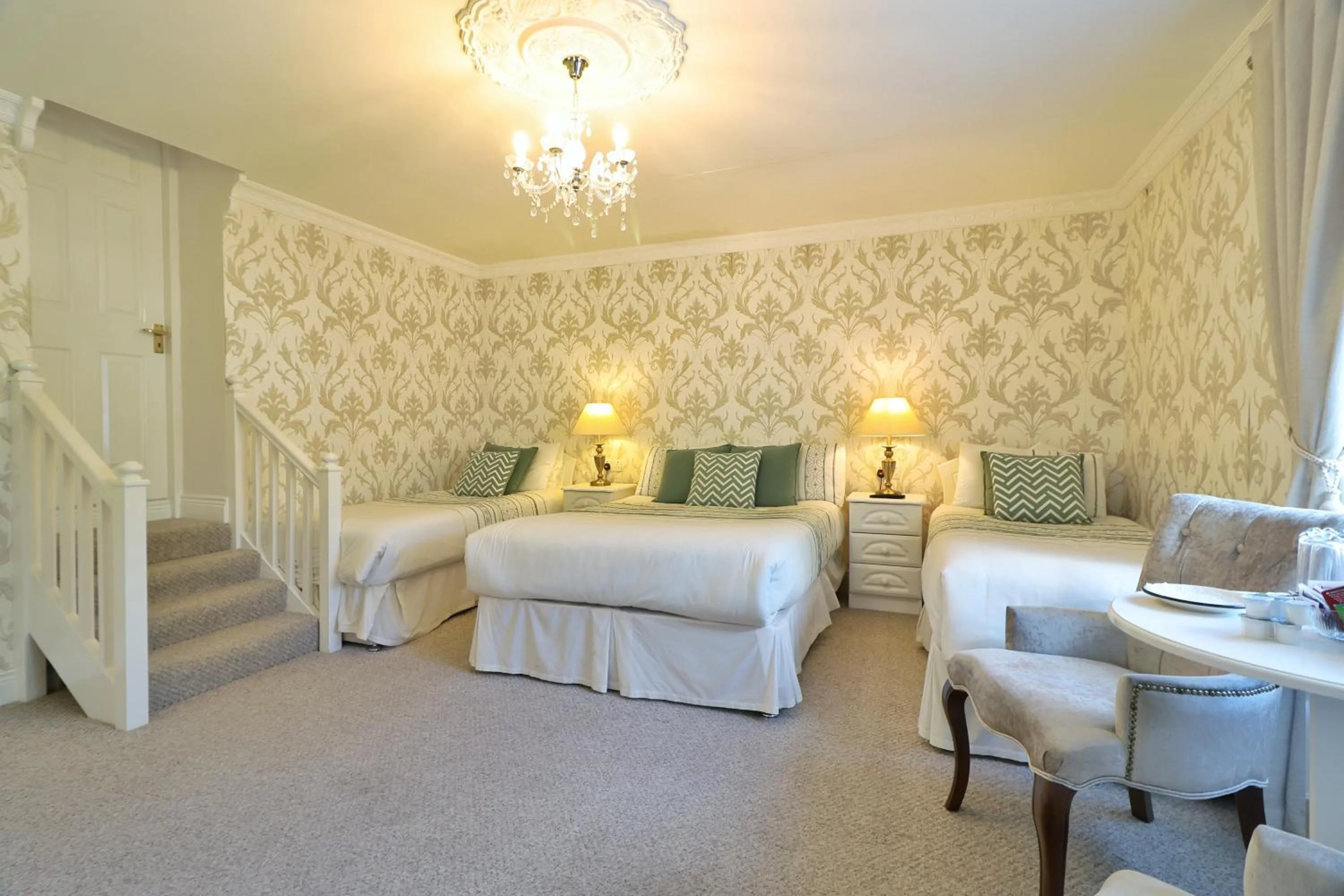 Bed in Meadowside B&B