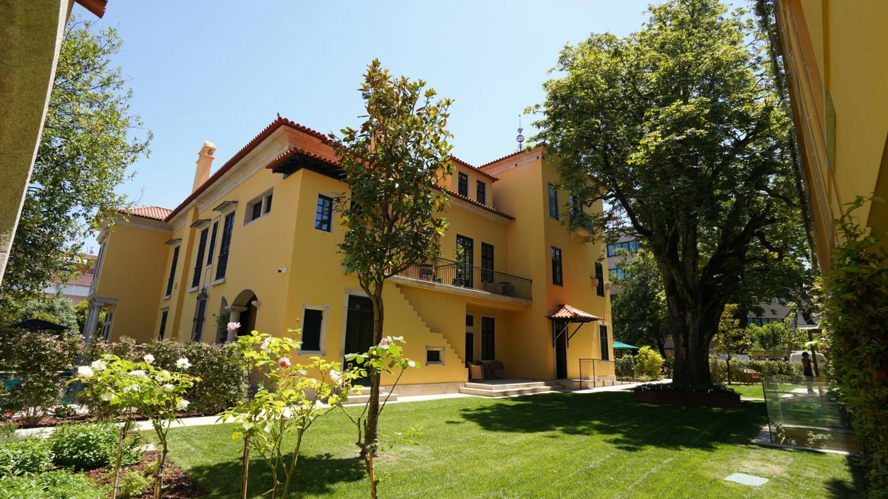 Property building in Palacete Severo