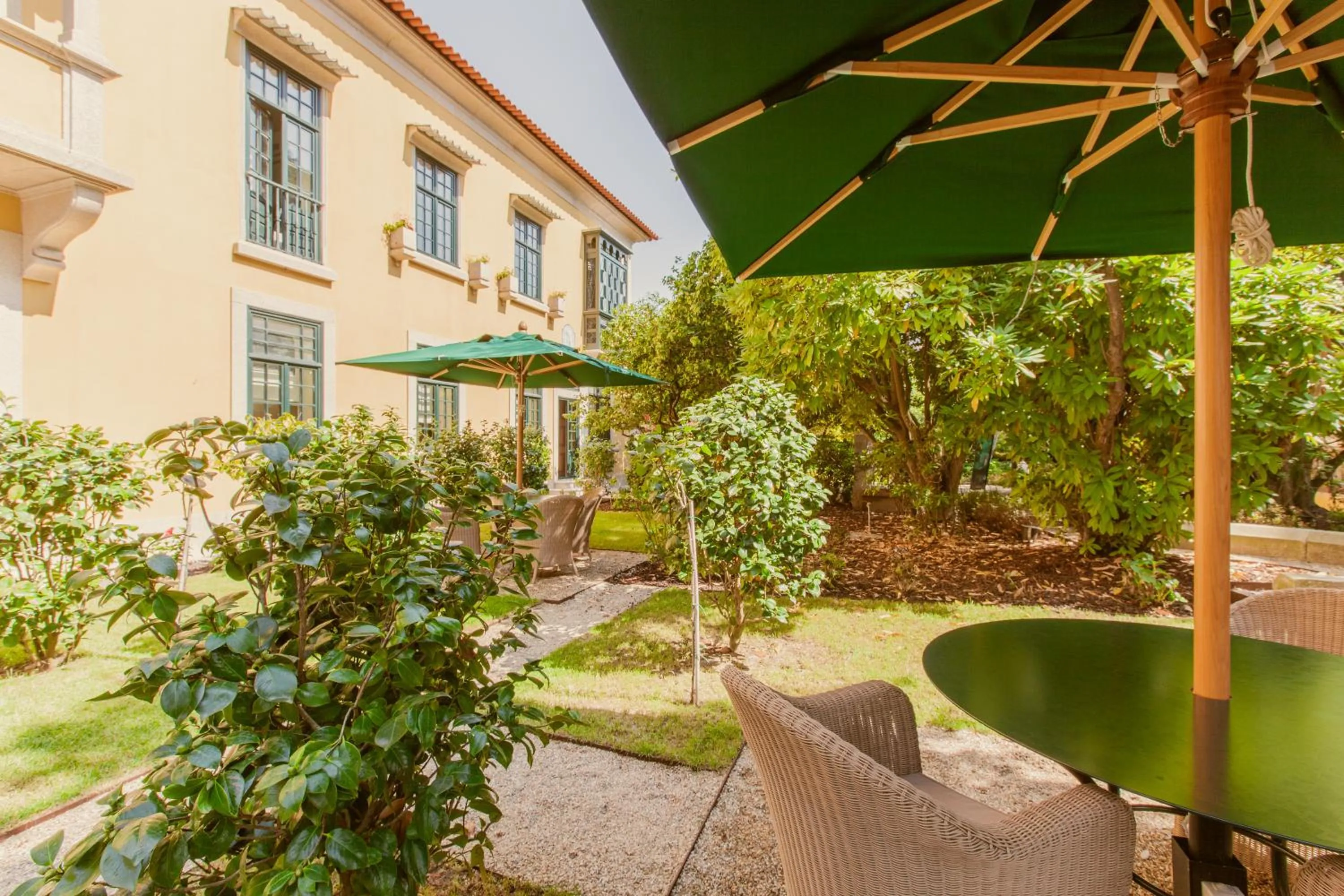 Property building in Palacete Severo