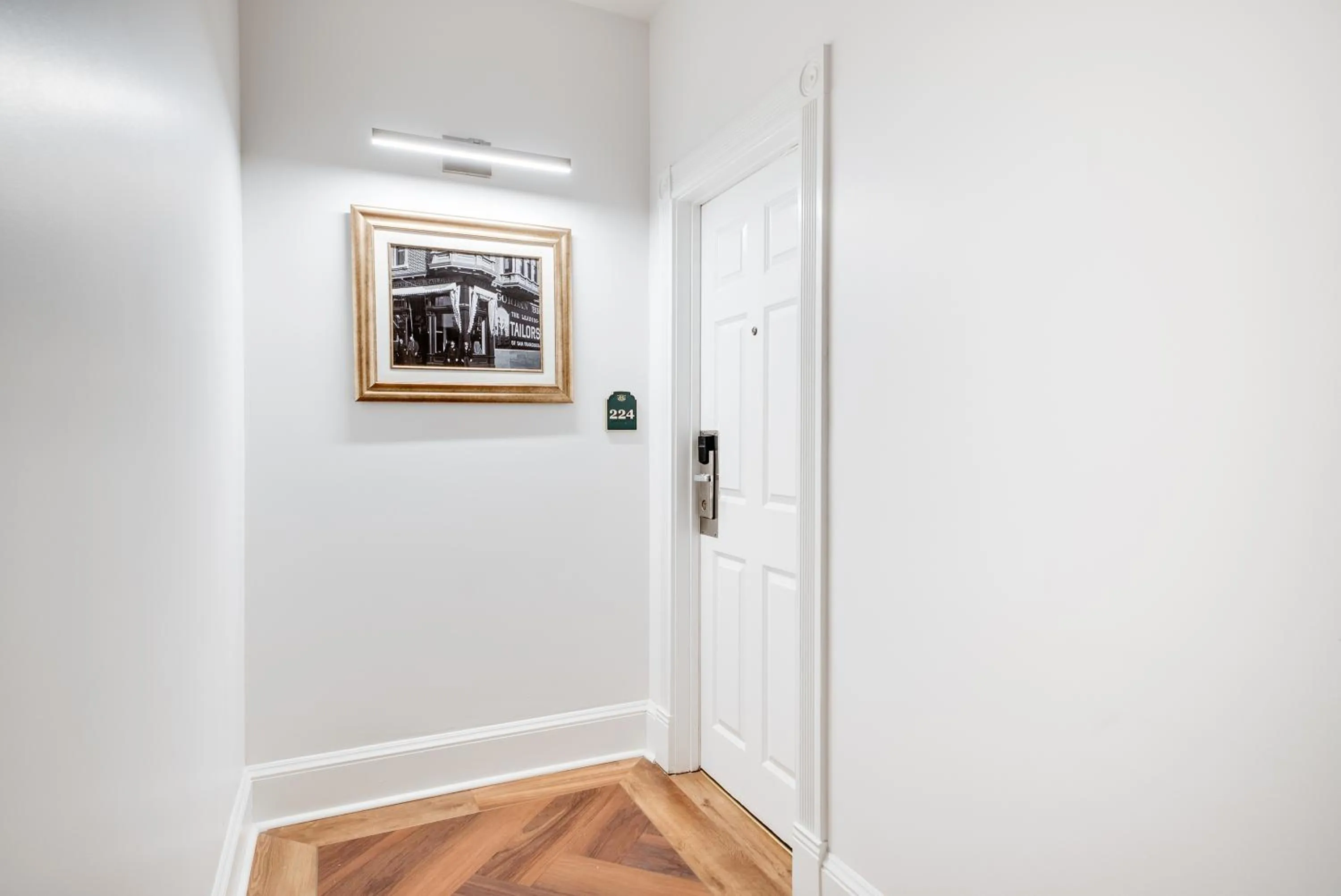 The Beau Hotel Downtown San Diego Gaslamp Quarter