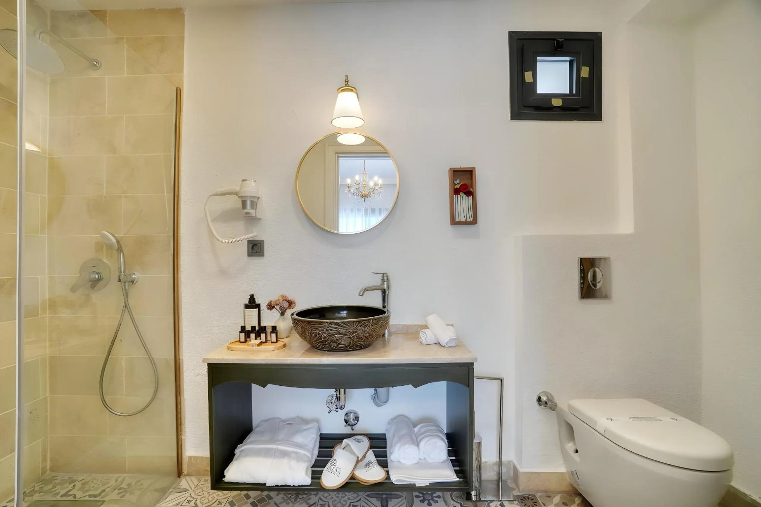 Toilet in Zaena Hotel Alaçatı