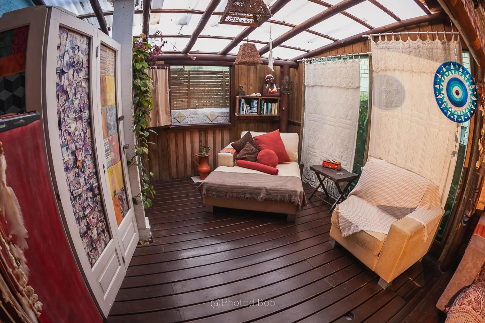 Communal lounge/ TV room in Pousada Amaravida