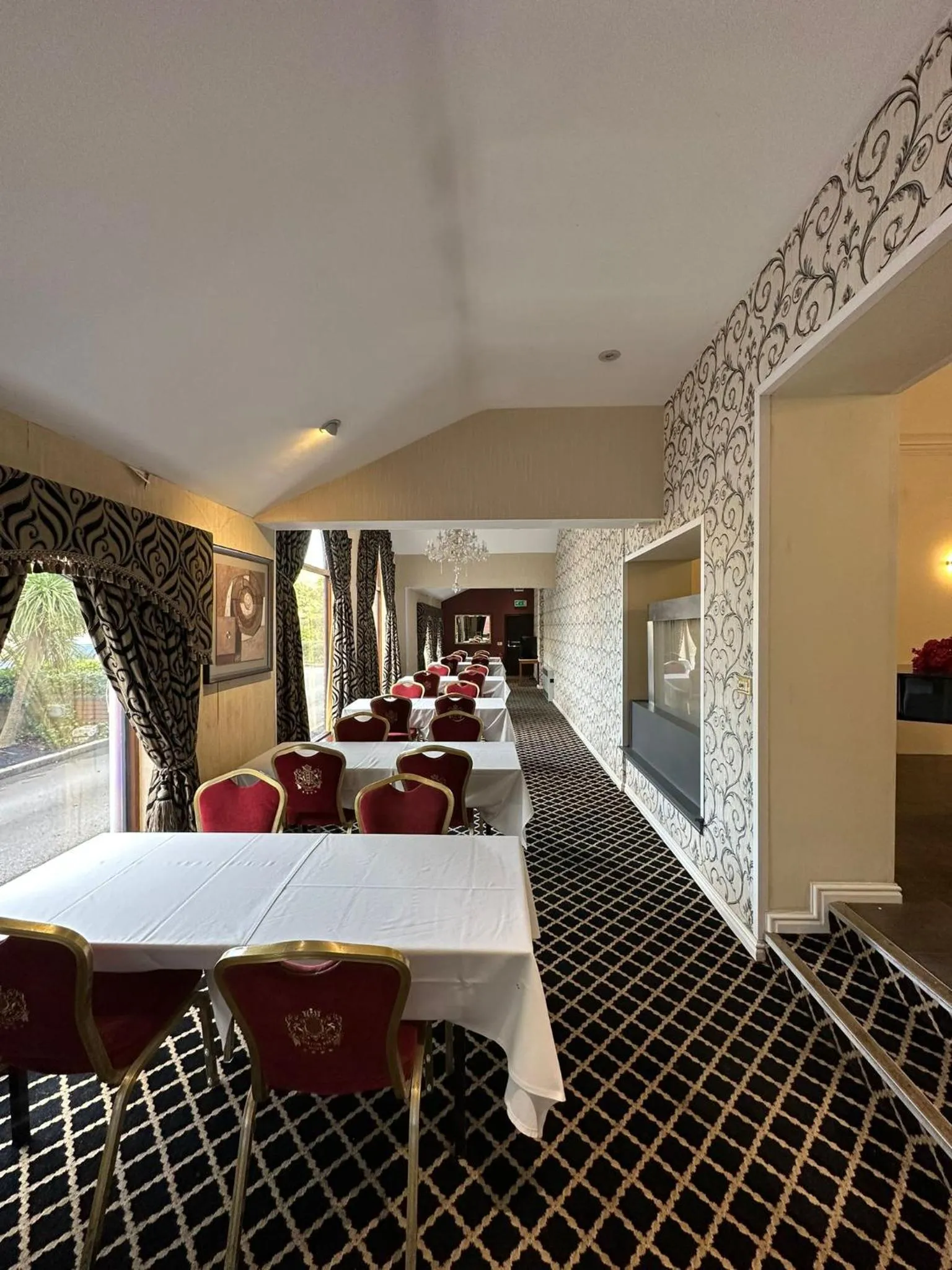 Restaurant/places to eat in Carlton Park Hotel Rotherham