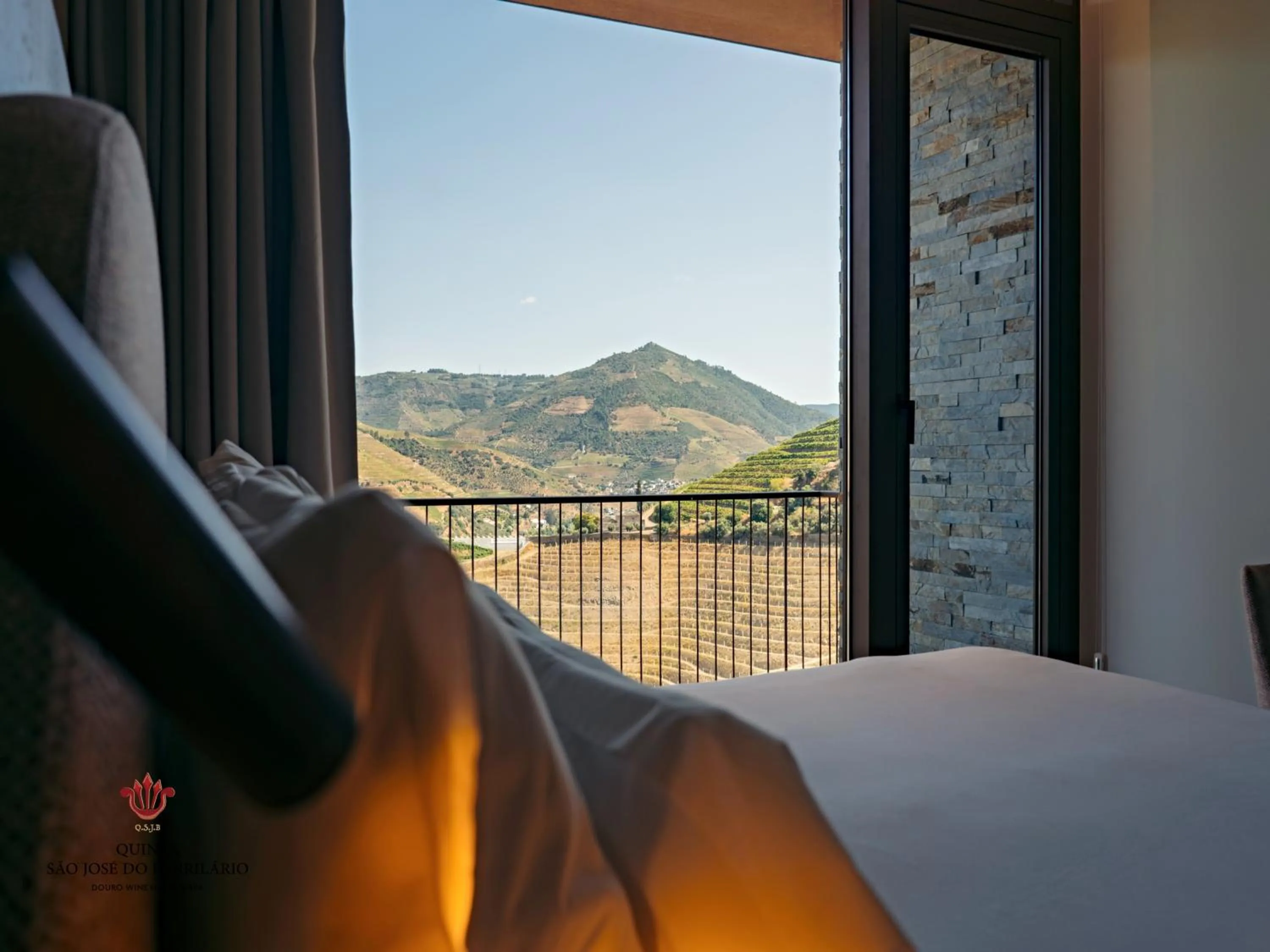 Bed in Barrilario Douro Wine Hotel e Spa - Quinta São Jose do Barrilario
