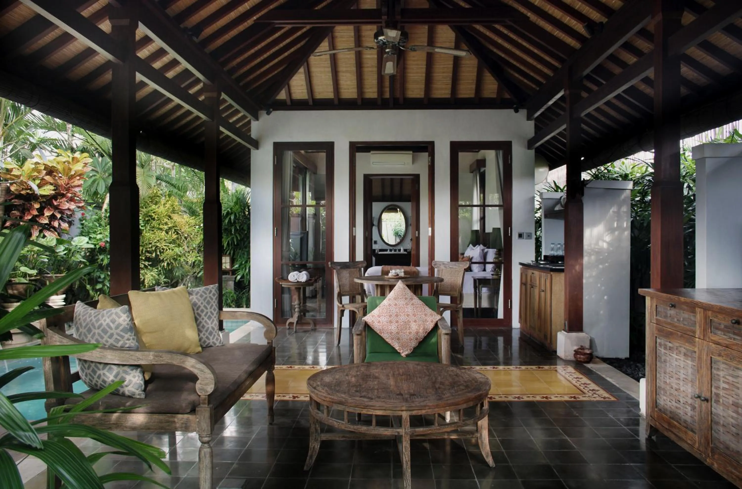 Kitchen or kitchenette in Aradhana Villas by Ekosistem