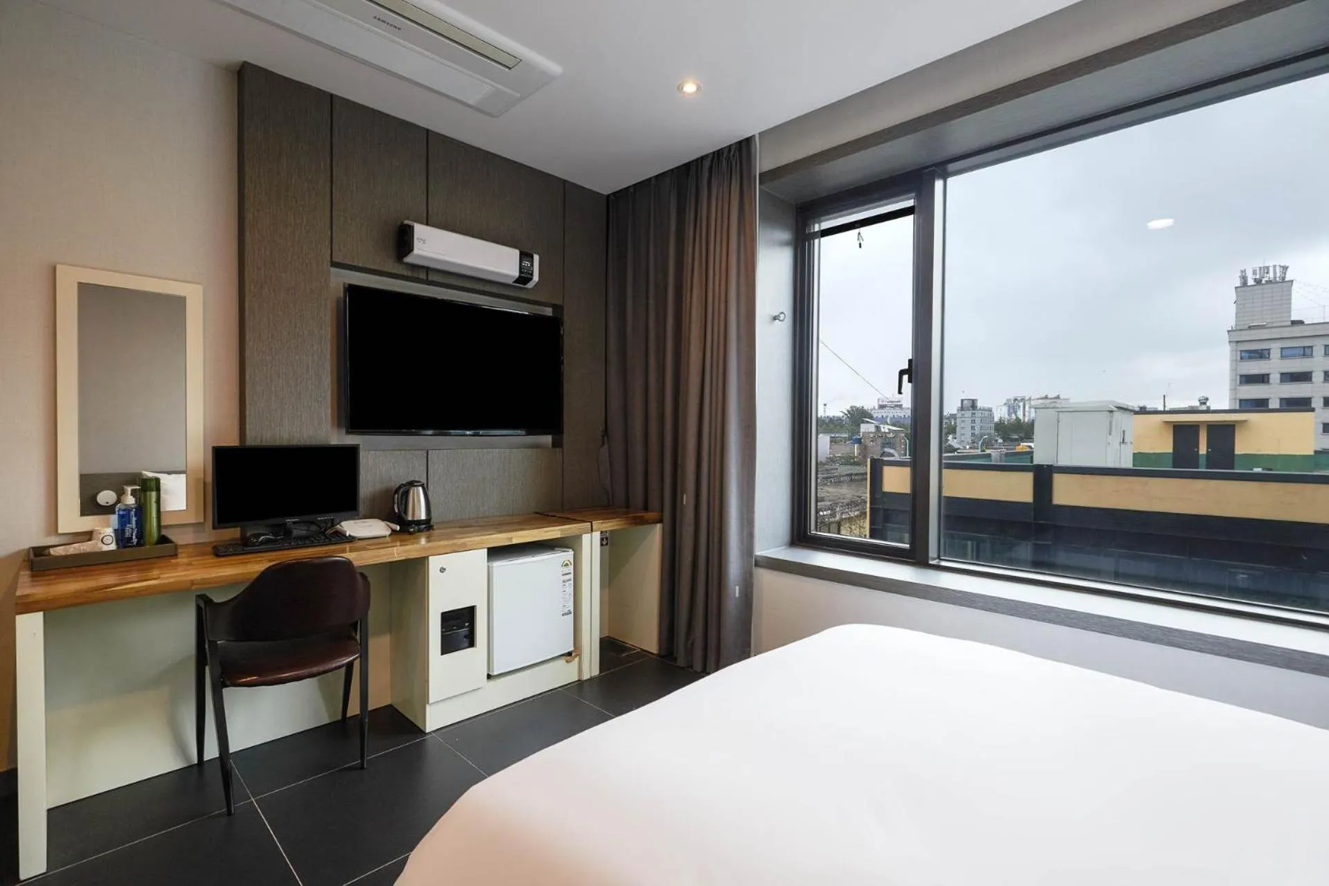 Bed in Incheon Blue Marine Hotel