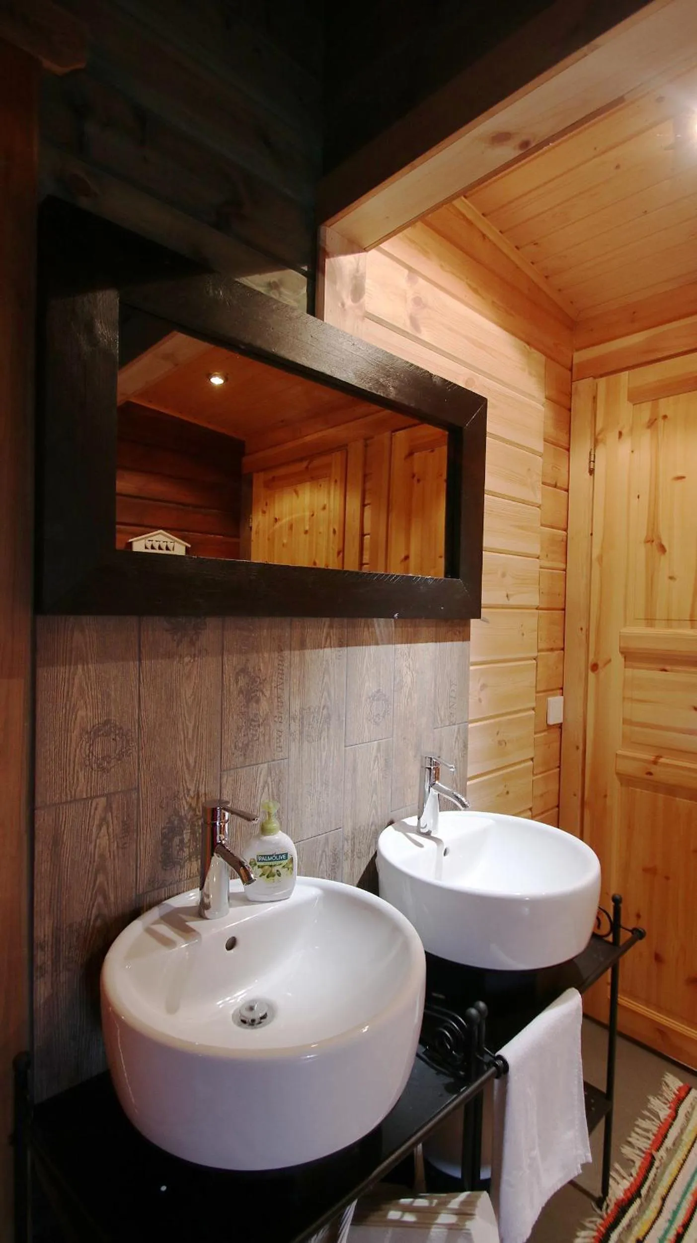 Bathroom in Elves Village Hotel