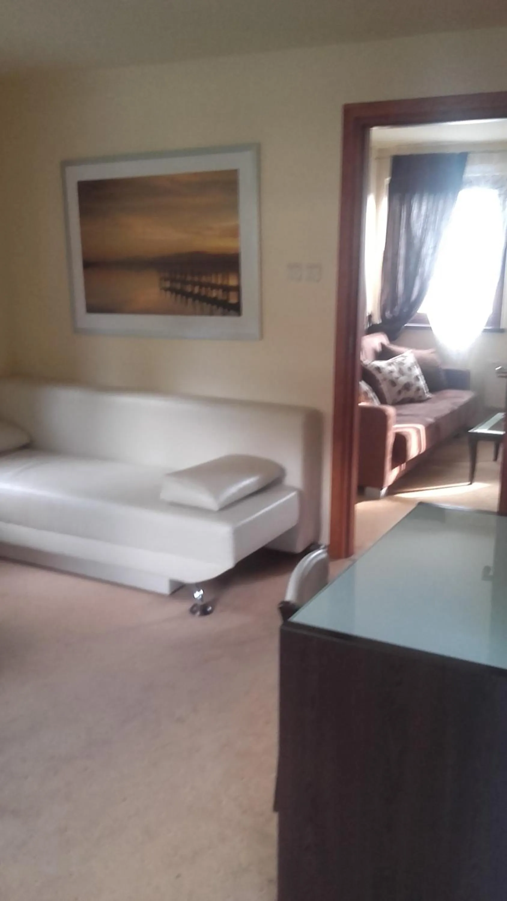 Communal lounge/ TV room, Bed in Willa Silesia