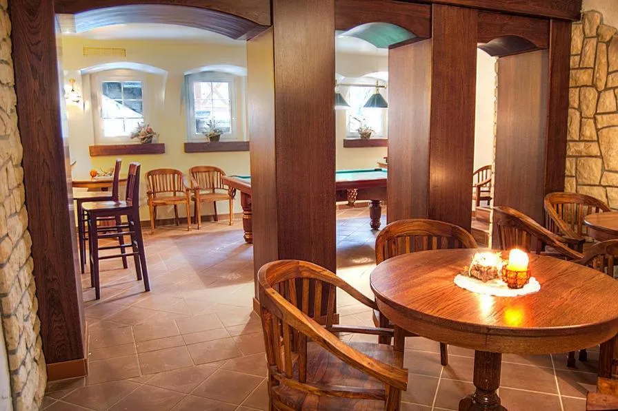 Billiard in Willa Silesia