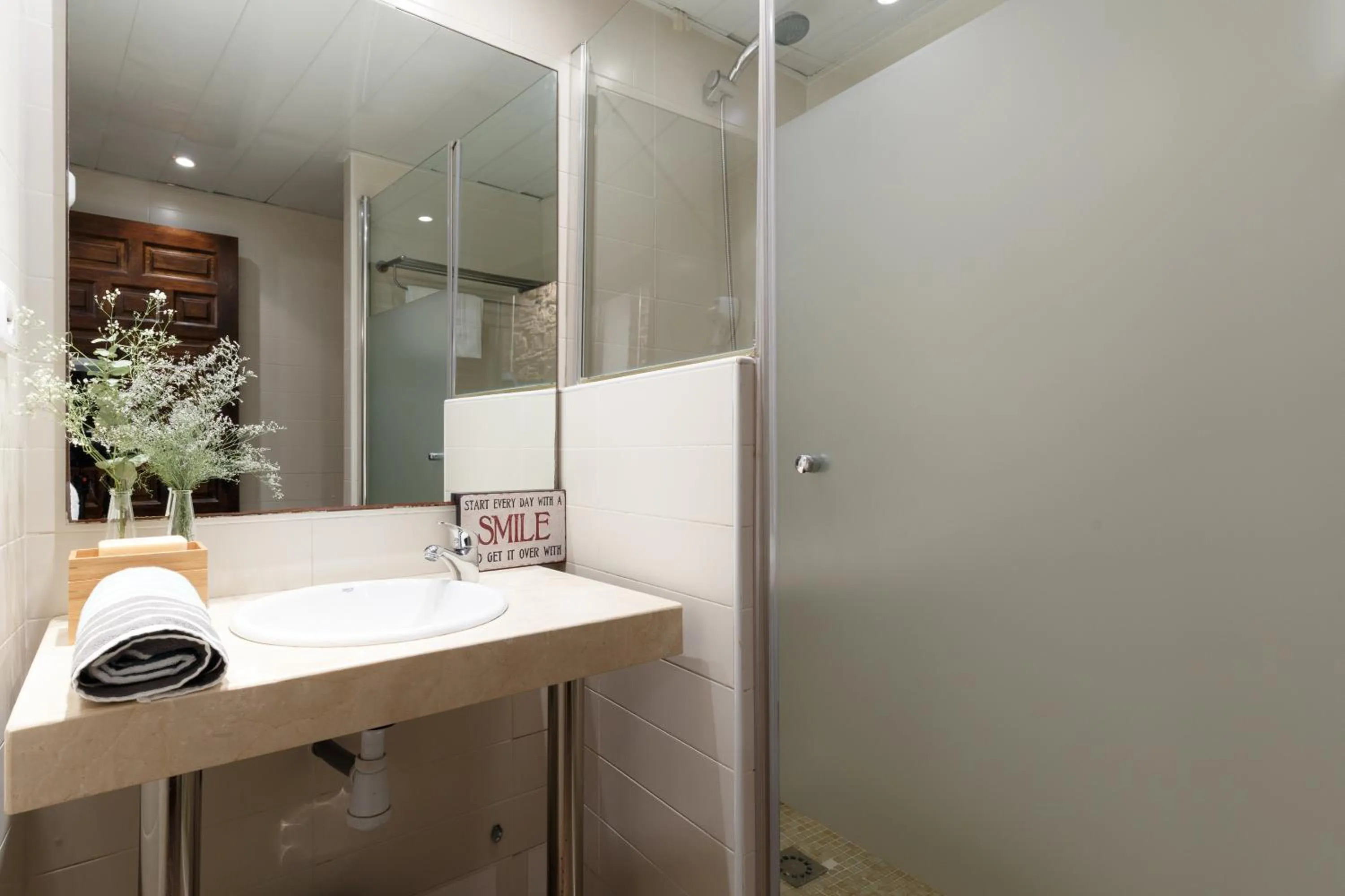 Bathroom in AinB Picasso-Corders Apartments