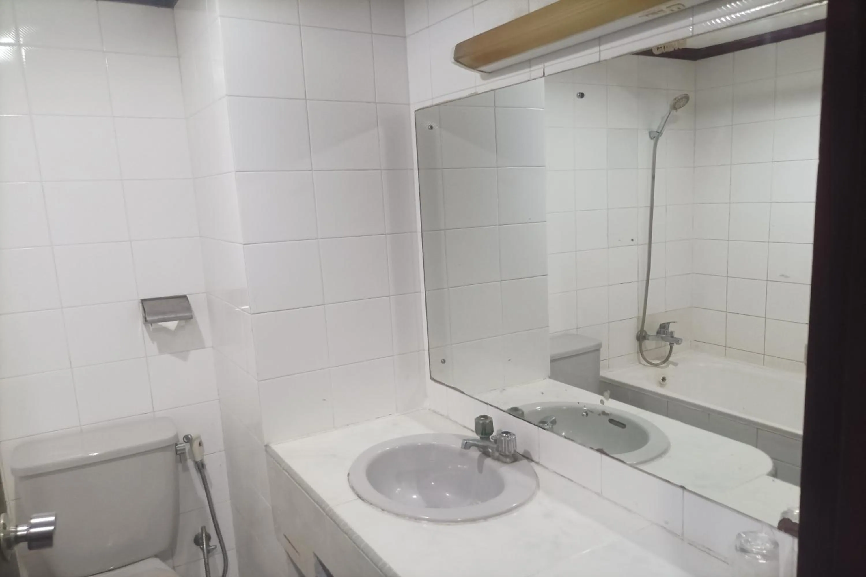 Bathroom in Hotel Efita