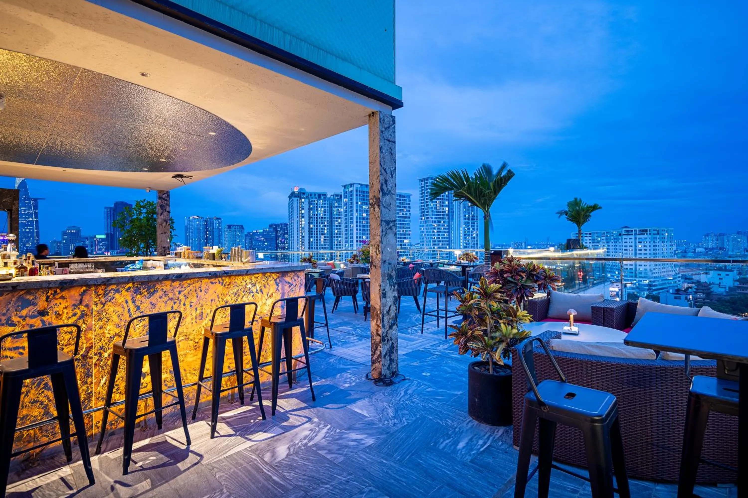 Lounge or bar in HANTING HOTEL HO CHI MINH City - 胡志明汉庭国际中心酒店