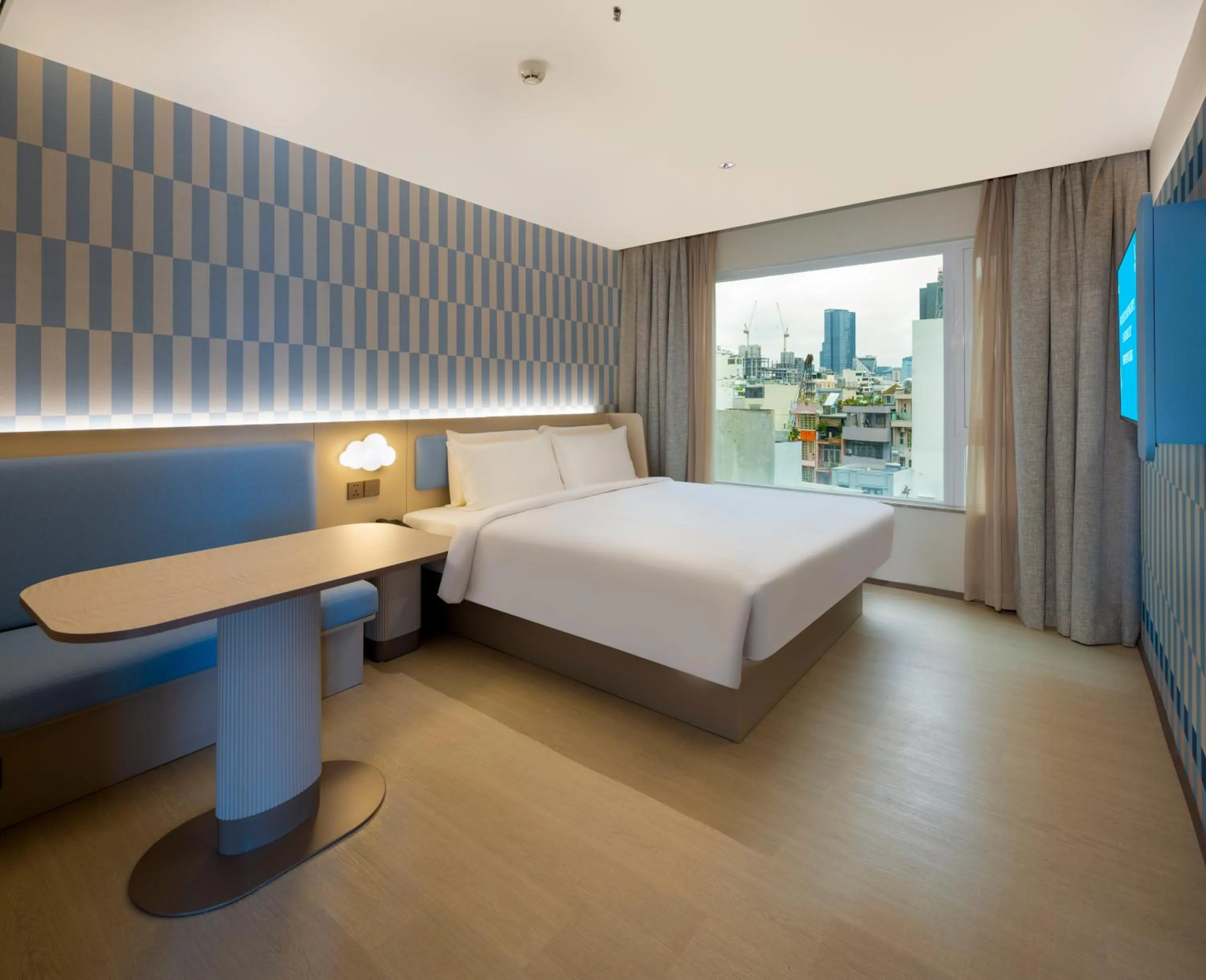Bedroom, Bed in HANTING HOTEL HO CHI MINH City - 胡志明汉庭国际中心酒店