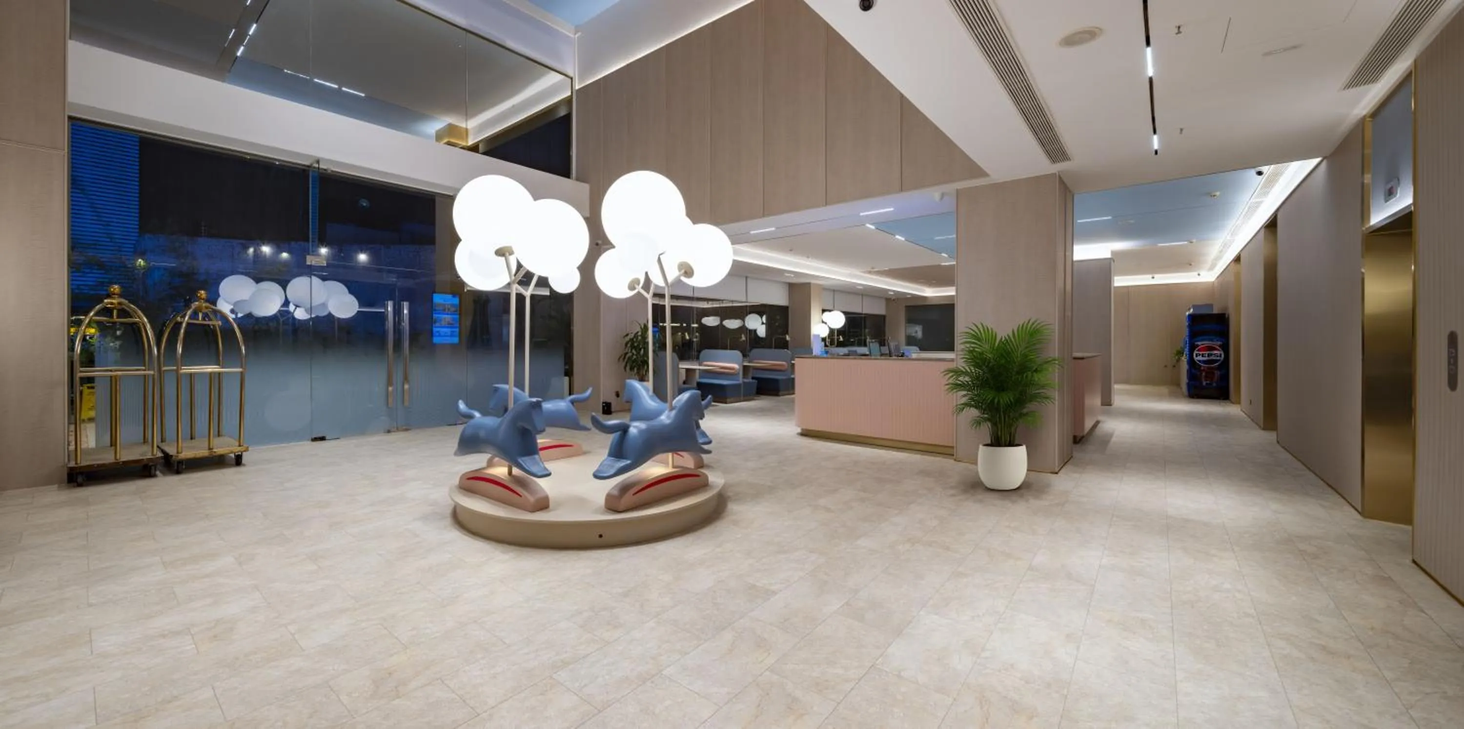 Lobby or reception in HANTING HOTEL HO CHI MINH City - 胡志明汉庭国际中心酒店