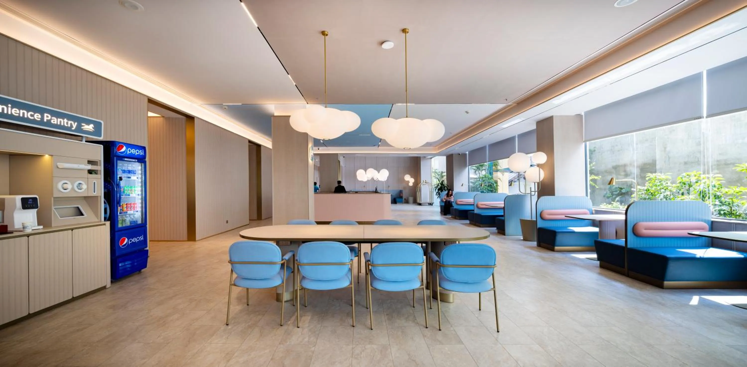 Lobby or reception in HANTING HOTEL HO CHI MINH City - 胡志明汉庭国际中心酒店