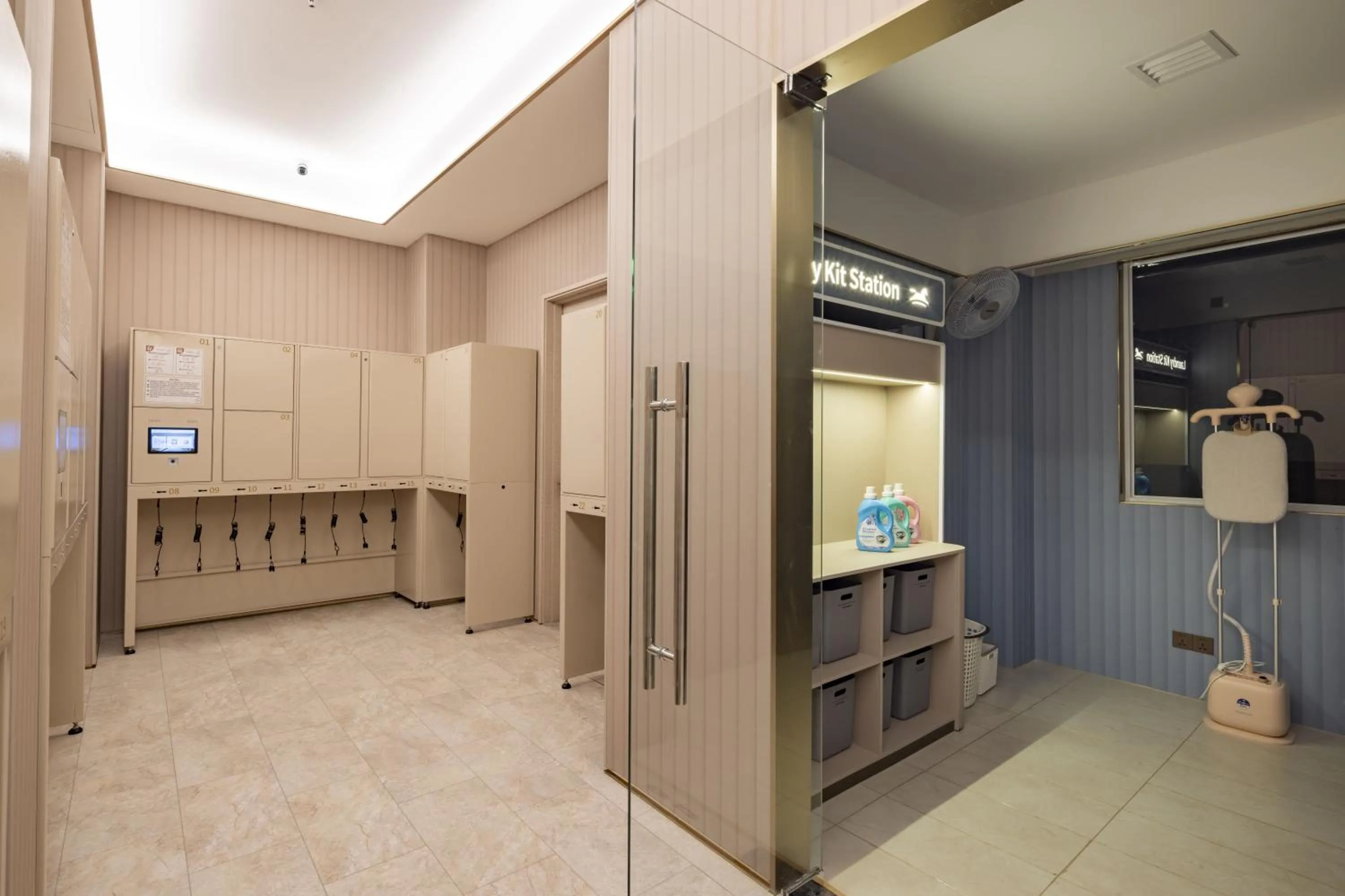 laundry in HANTING HOTEL HO CHI MINH City - 胡志明汉庭国际中心酒店